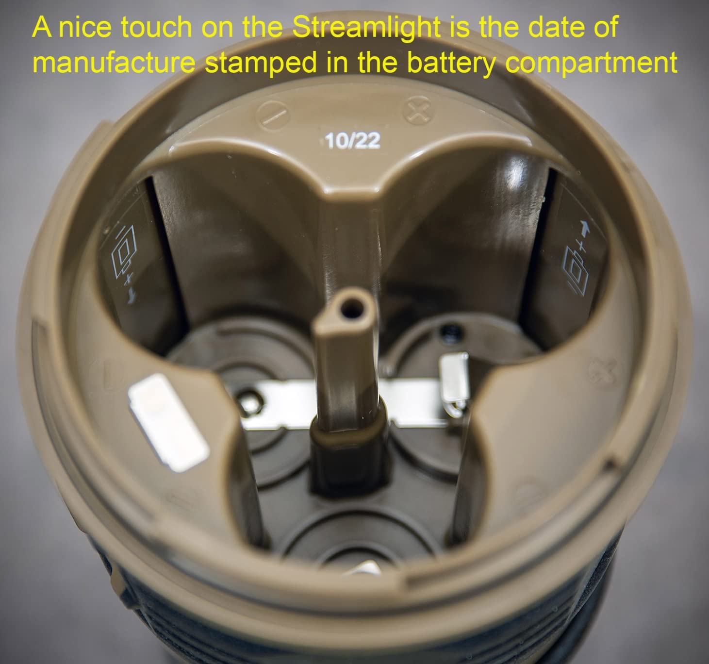 Streamlight 44931 Siege Compact Lantern, Coyote | 540 lumens; 360-degree area lighting; multiple modes; IPX7 waterproof; floats customer photo 2