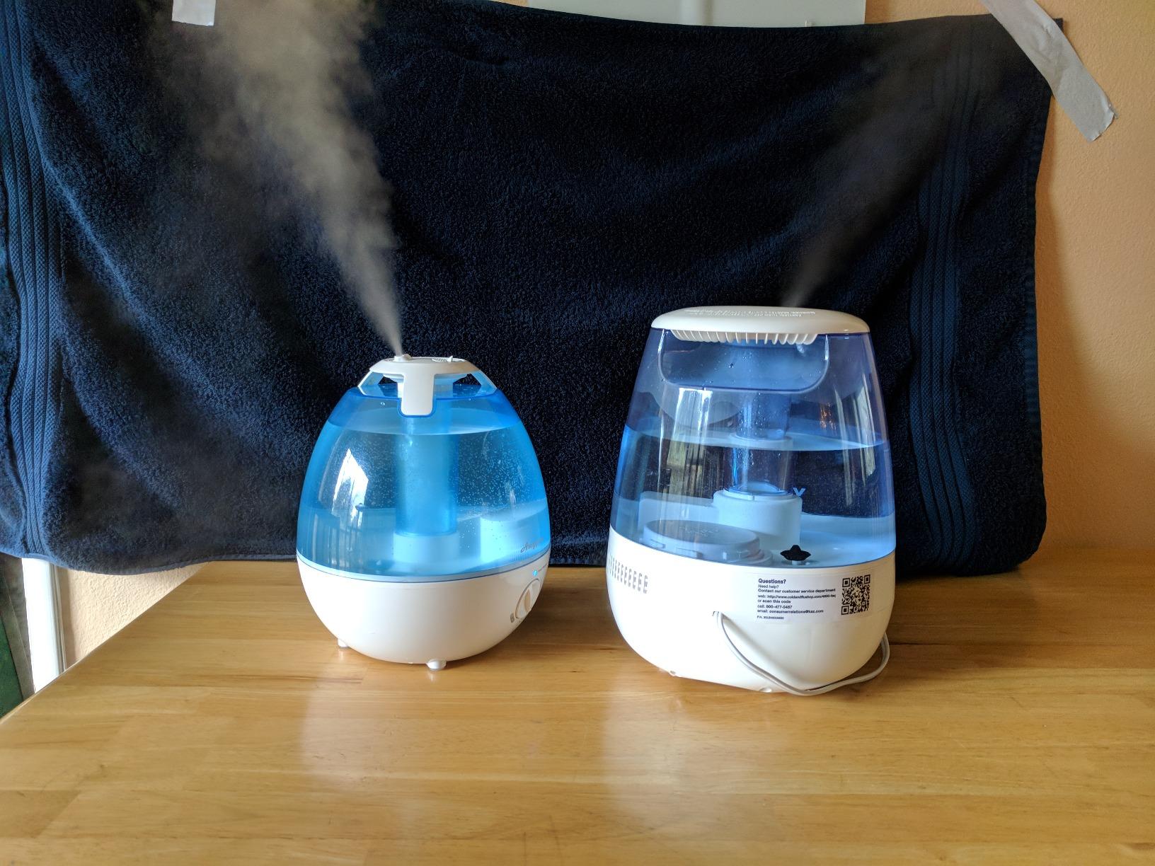Vicks Filter-Free Ultrasonic Humidifier for Bedroom or Nursery 1.2 Gal Tank customer photo 2