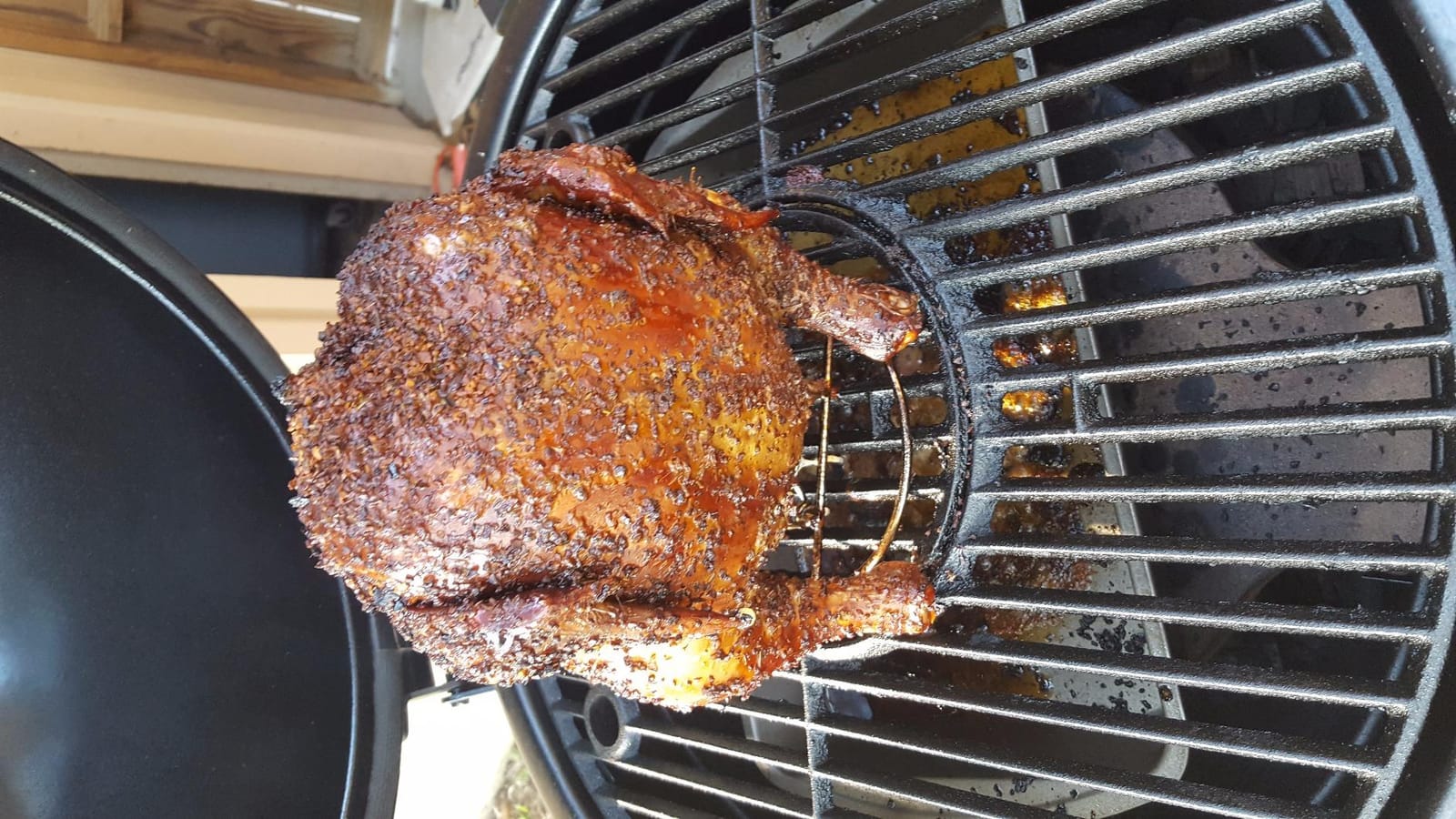 Char-Griller® AKORN® Kamado Charcoal Grill and Smoker with Cast Iron Grates, Warming Rack and Locking Lid with 445 Cooking Square Inches in Graphite, Model E16620 customer photo 2