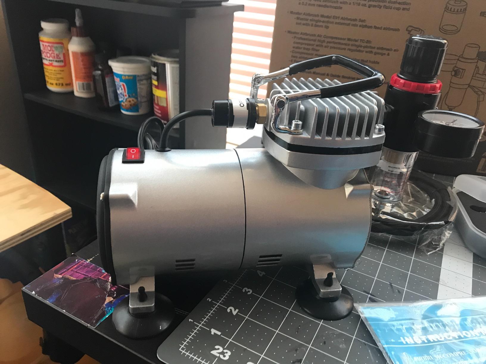 Master Airbrush Cool Runner II Airbrush Kit with 3 Airbrushes Acrylic Paint customer photo 1