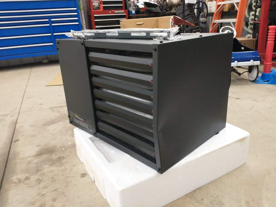 Mr. Heater 80,000 BTU Forced-Air Unit Heater (Propane or Natural Gas) customer photo 1
