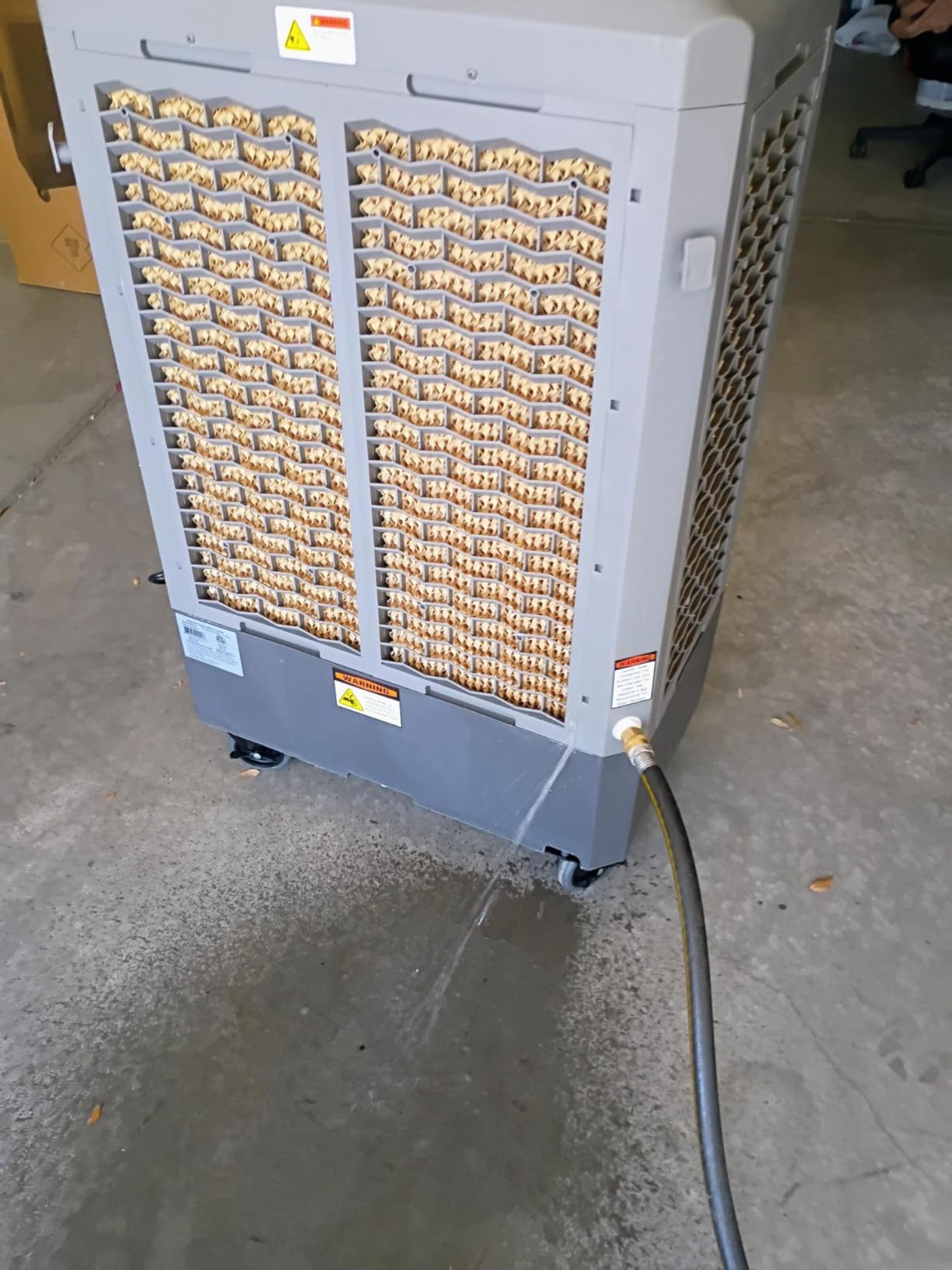 Hessaire 5300 CFM 3-Speed Portable Evaporative Cooler (Swamp Cooler) for 1600 square feet customer photo 1