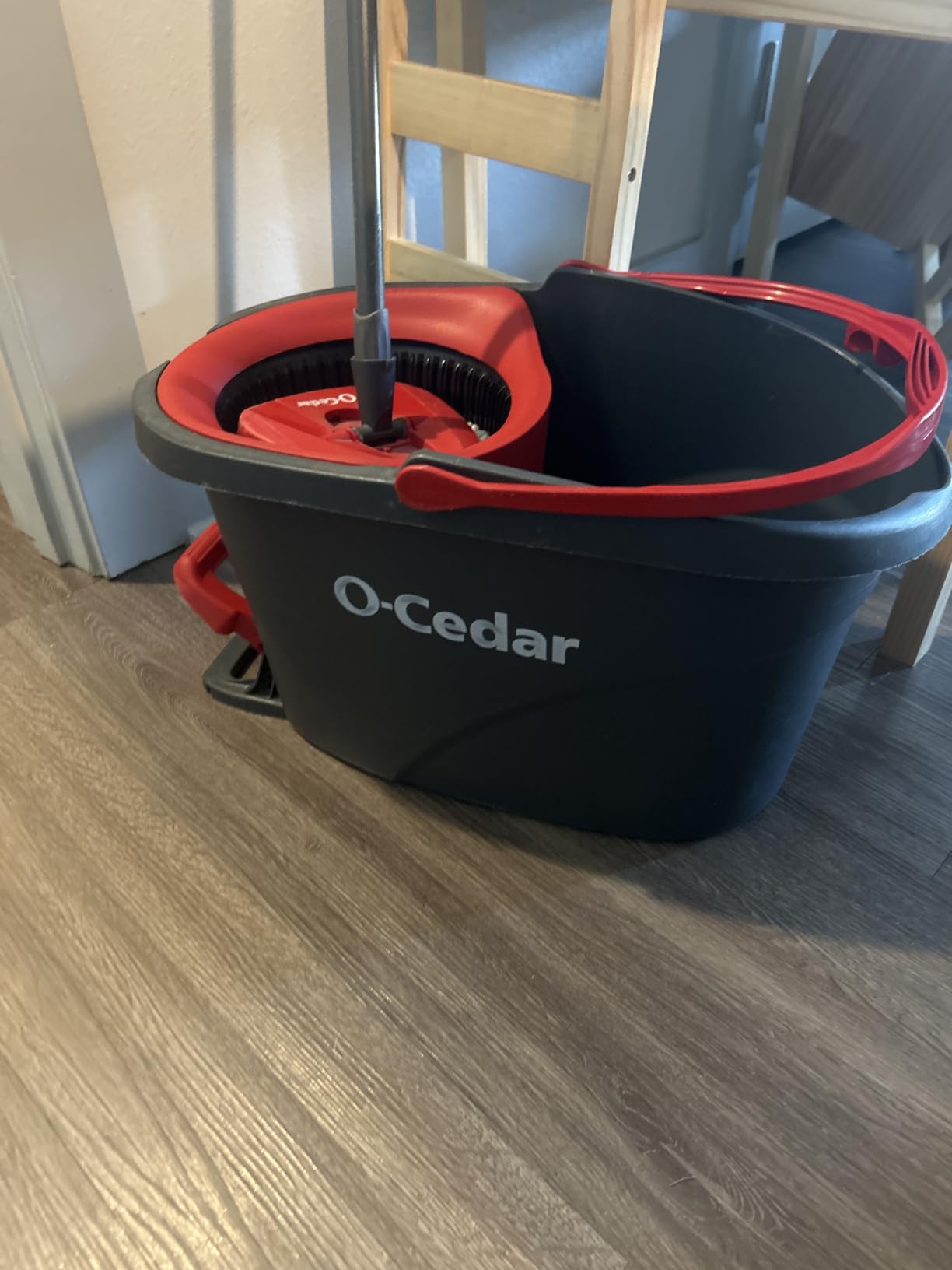 O-Cedar EasyWring Microfiber Spin Mop, Bucket Floor Cleaning System, Red, Gray, Standard customer photo 2