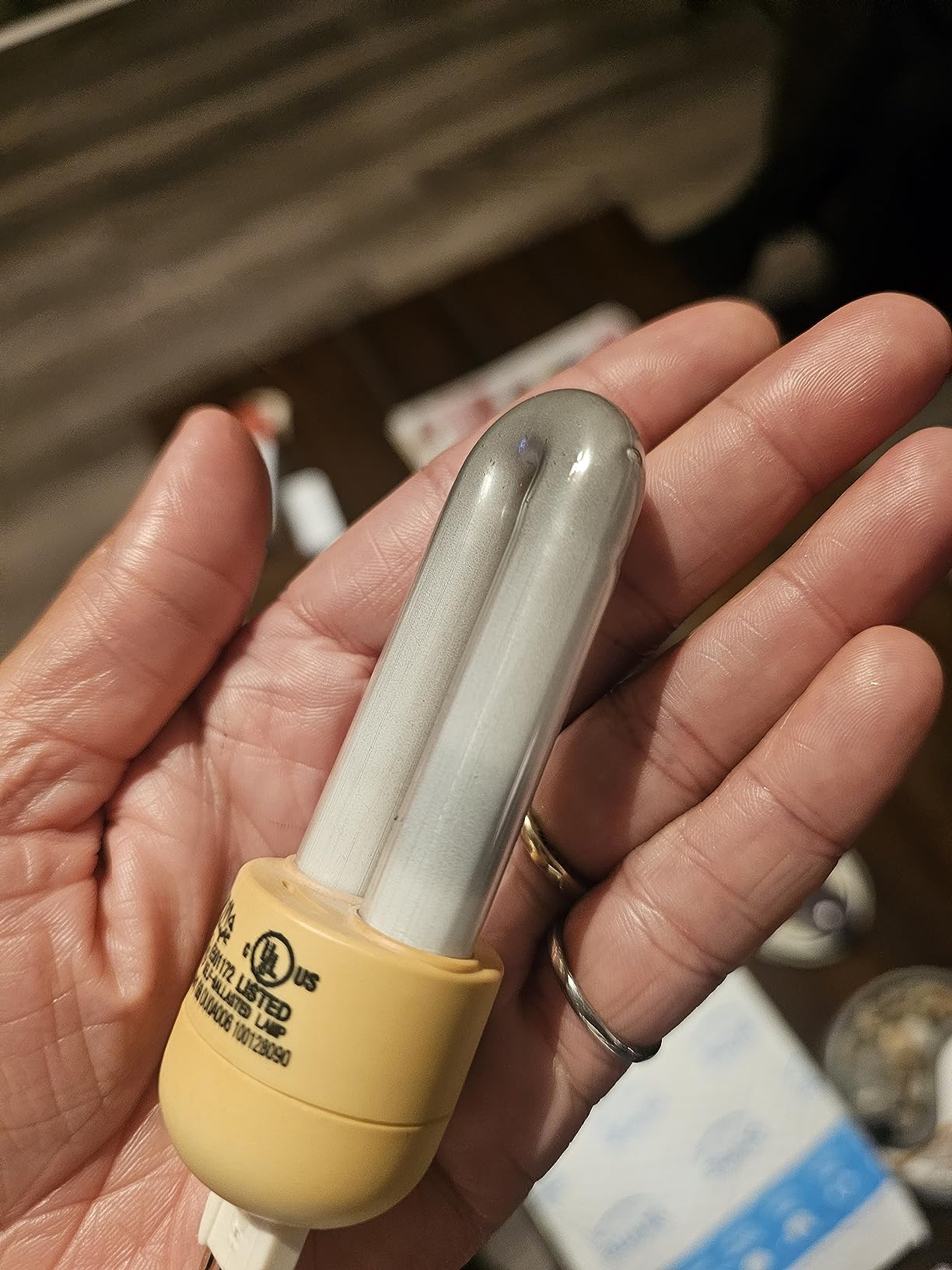 Zilla Mini Compact Fluorescent UVB Bulb, Desert, One Size customer photo 1