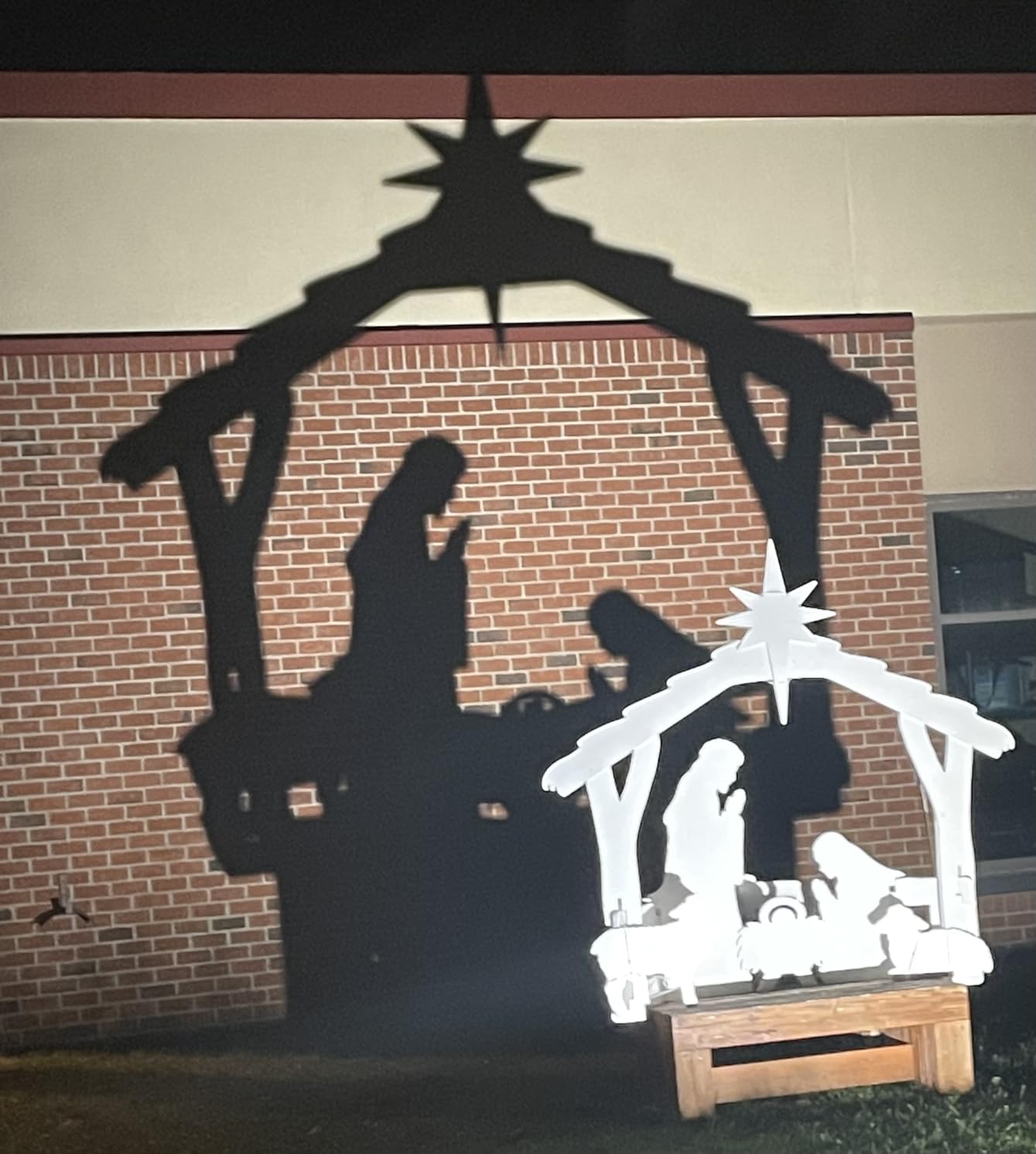 FrontYard Originals All-Weather Outdoor Nativity, Waterproof, Made in USA, Over 4ft Tall, Durable Material, Simple Assembly, Easy Storage, Yard Nativity Set customer photo 2