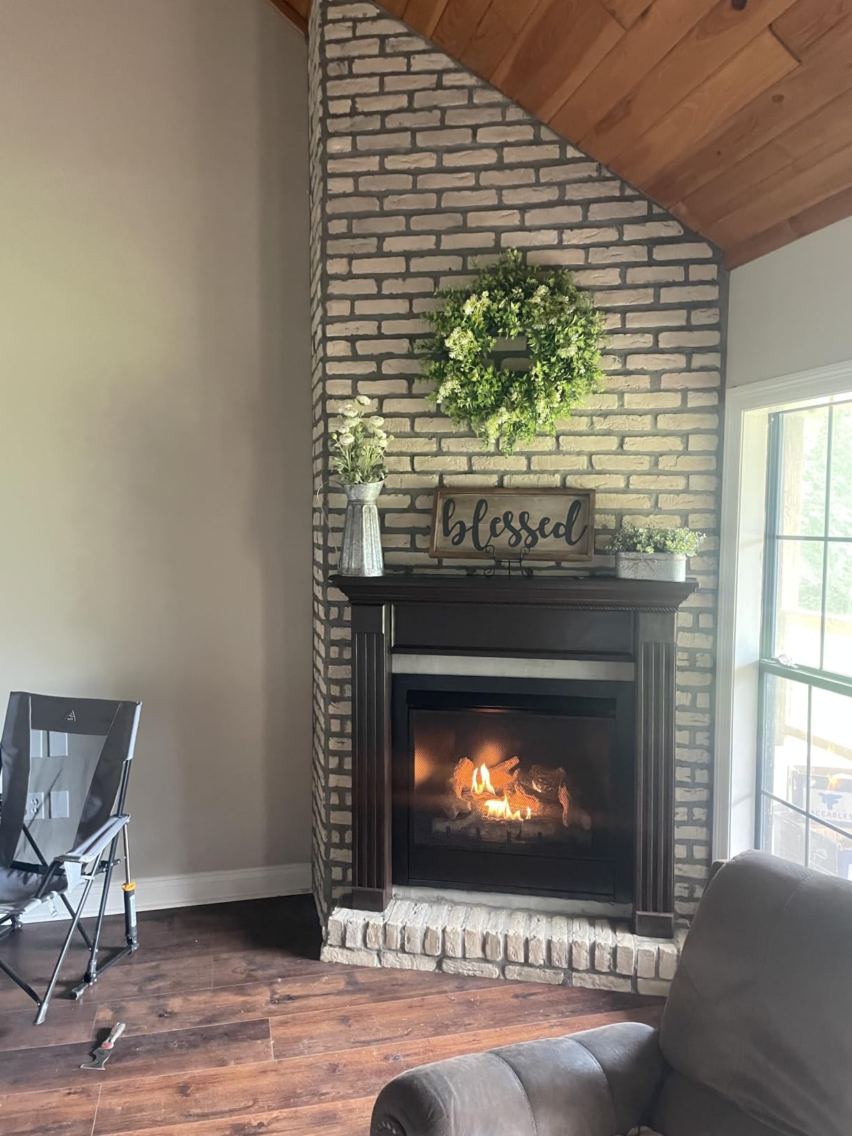 Duluth Forge Dual Fuel Ventless Gas Fireplace Insert - 32,000 BTU, Remote Control - Model# FDI32R customer photo 2
