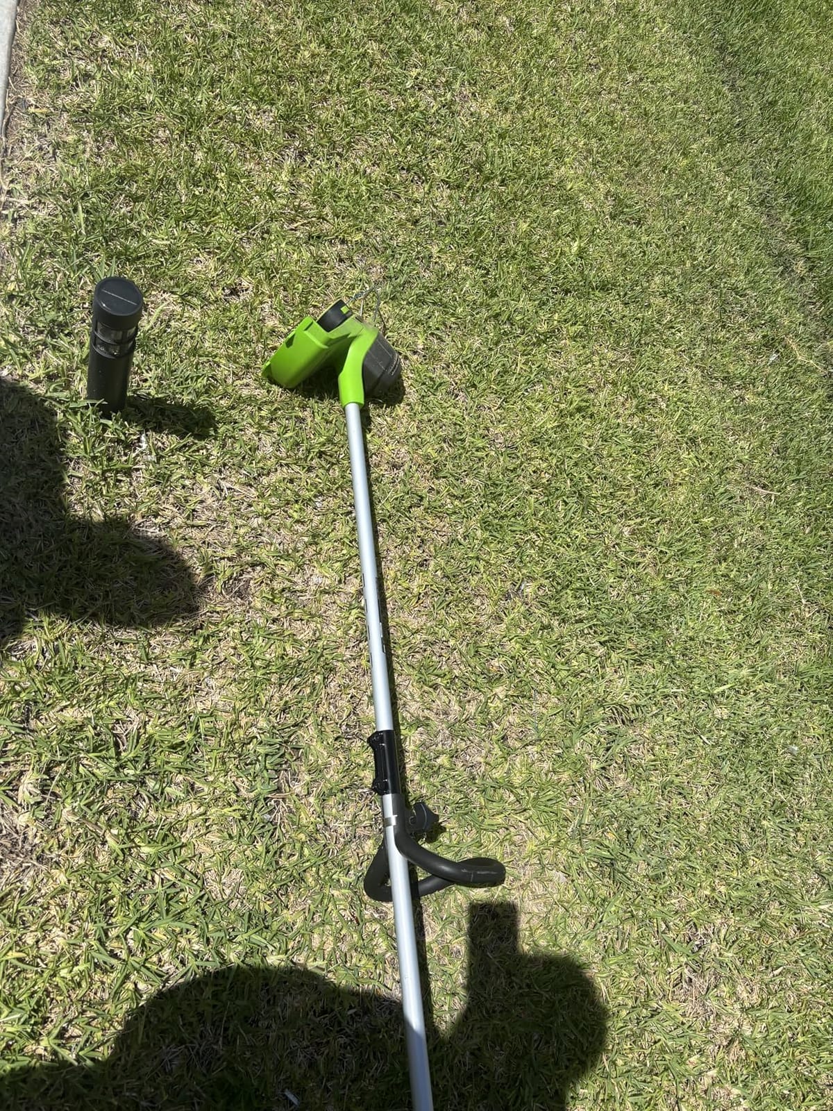 Greenworks 40V 12 in Cordless String Trimmer, 2.0 Ah Battery and Charger customer photo 2