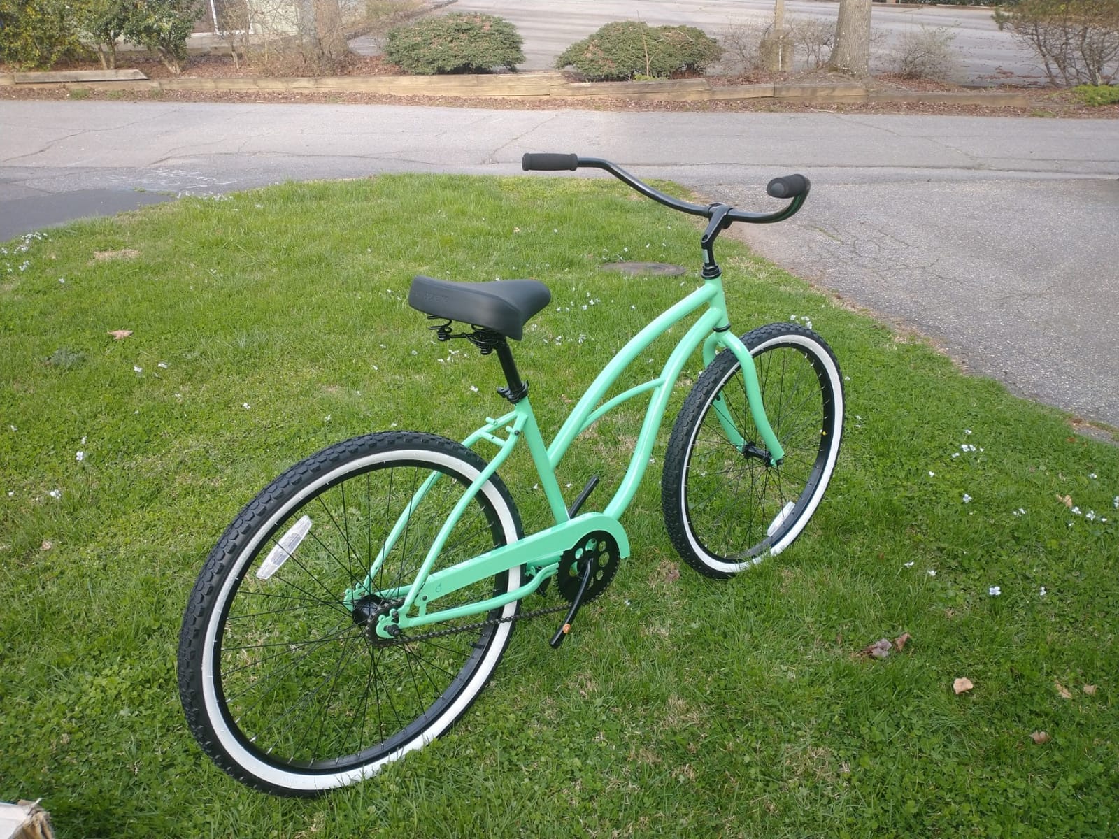 sixthreezero Around The Block Women's Beach Cruiser Bike customer photo 1