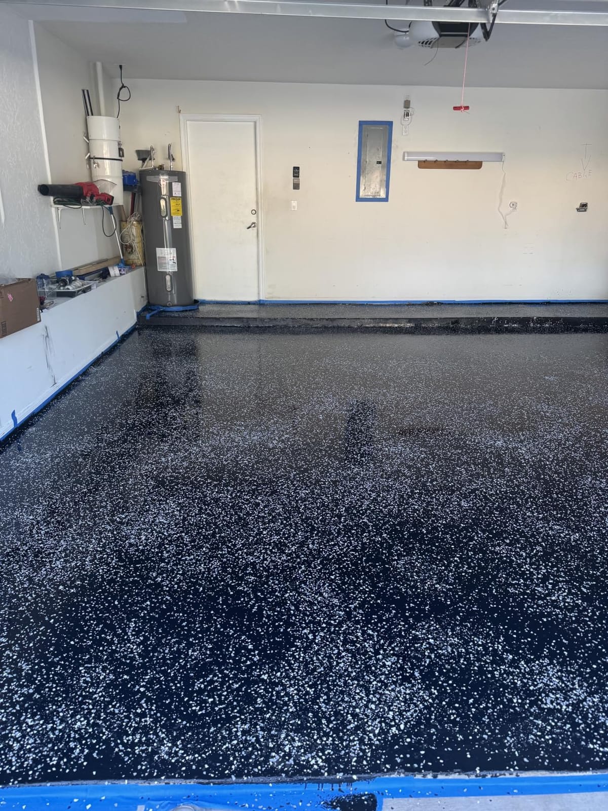 Rust-Oleum EpoxyShield High Gloss Clear Garage Floor Coating Kit customer photo 2