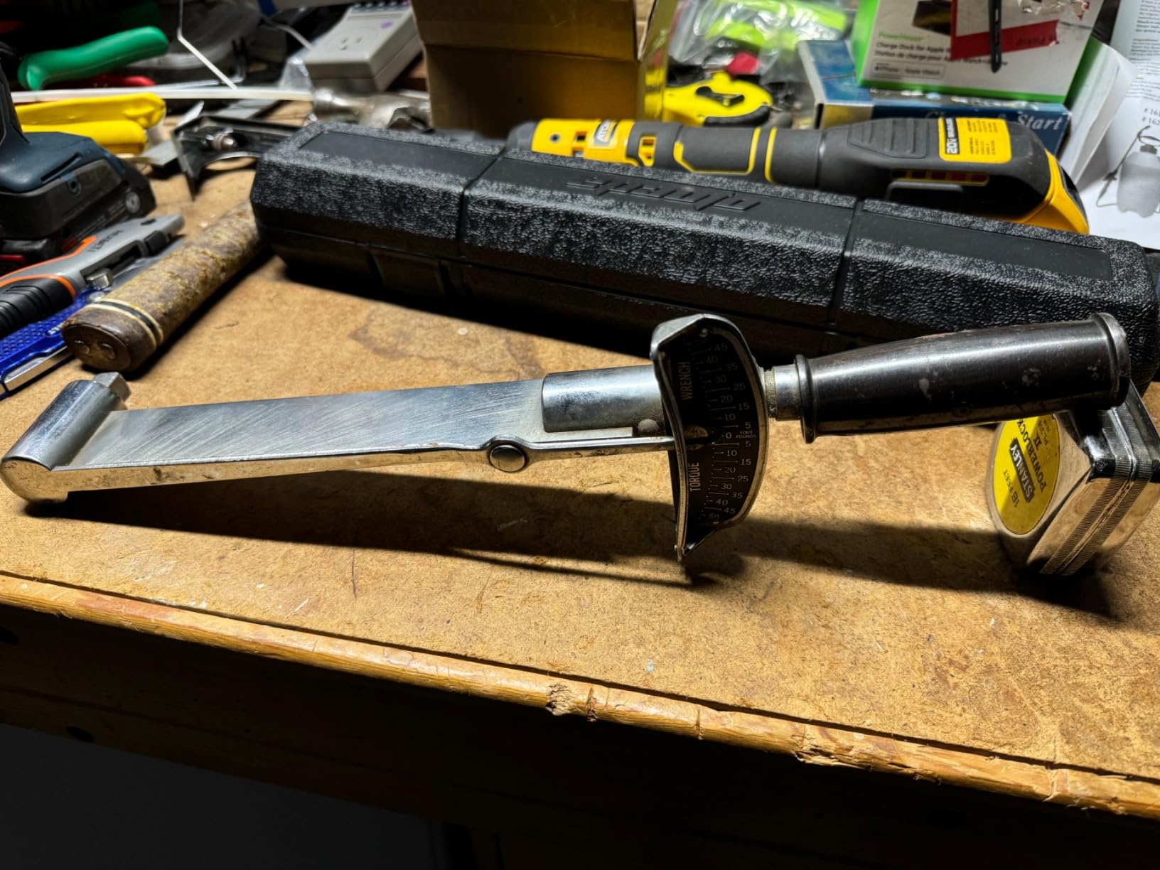 EPAuto 1/2-inch Drive Click Torque Wrench, 10-150 ft/lb, 13.6-203.5 N/m customer photo 1