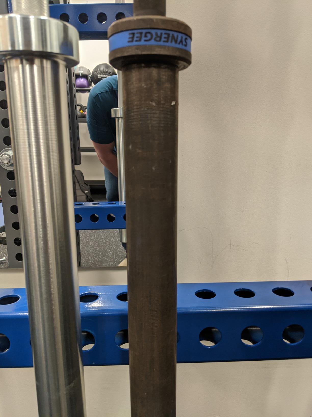 Synergee Regional Barbells 20 kg & 15 kg Hard Chrome and Black Phosphate customer photo 1