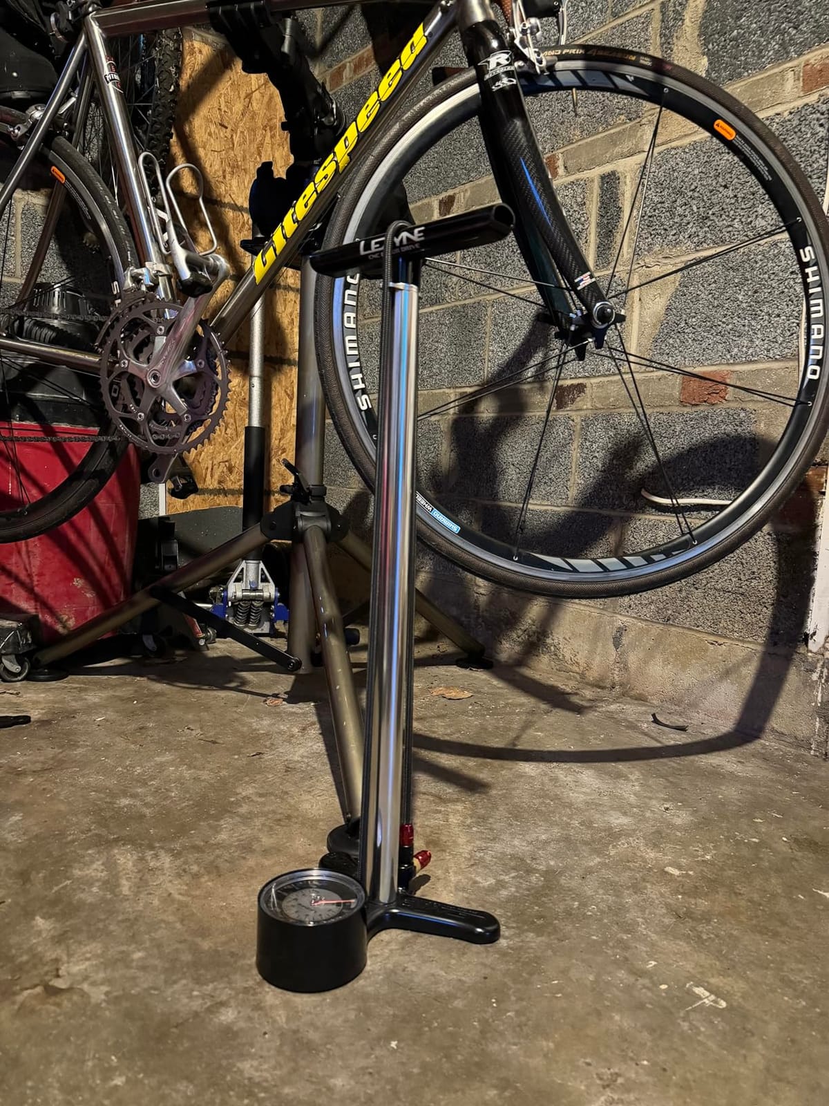 LEZYNE CNC Floor Drive 3.5 Bicycle Floor Pump customer photo 1