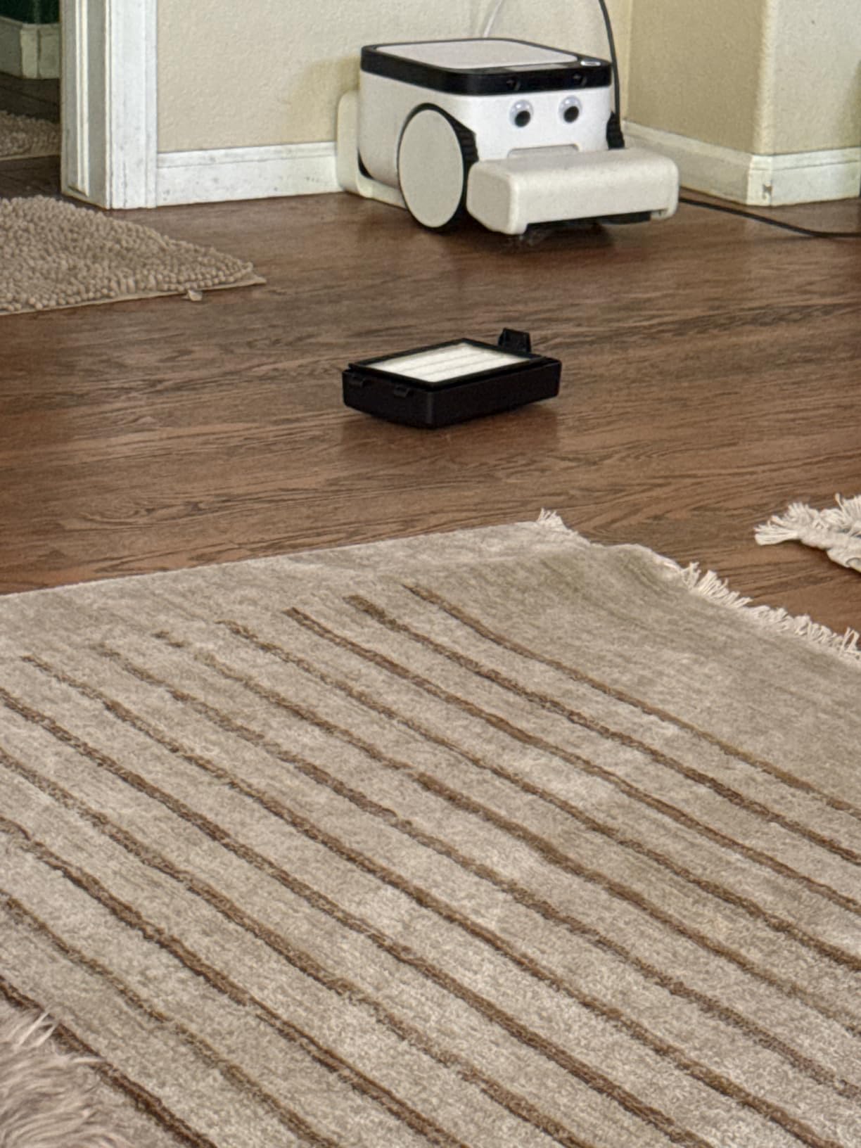 Kenmore Elite 31150 Pet Friendly Bagged Upright Beltless Vacuum w/Pet Handi-Mate, Triple HEPA, 3D Inducer Motor, Telescoping Wand, 5-Position Height Adjustment, 3 Cleaning Tools-Silver customer photo 2