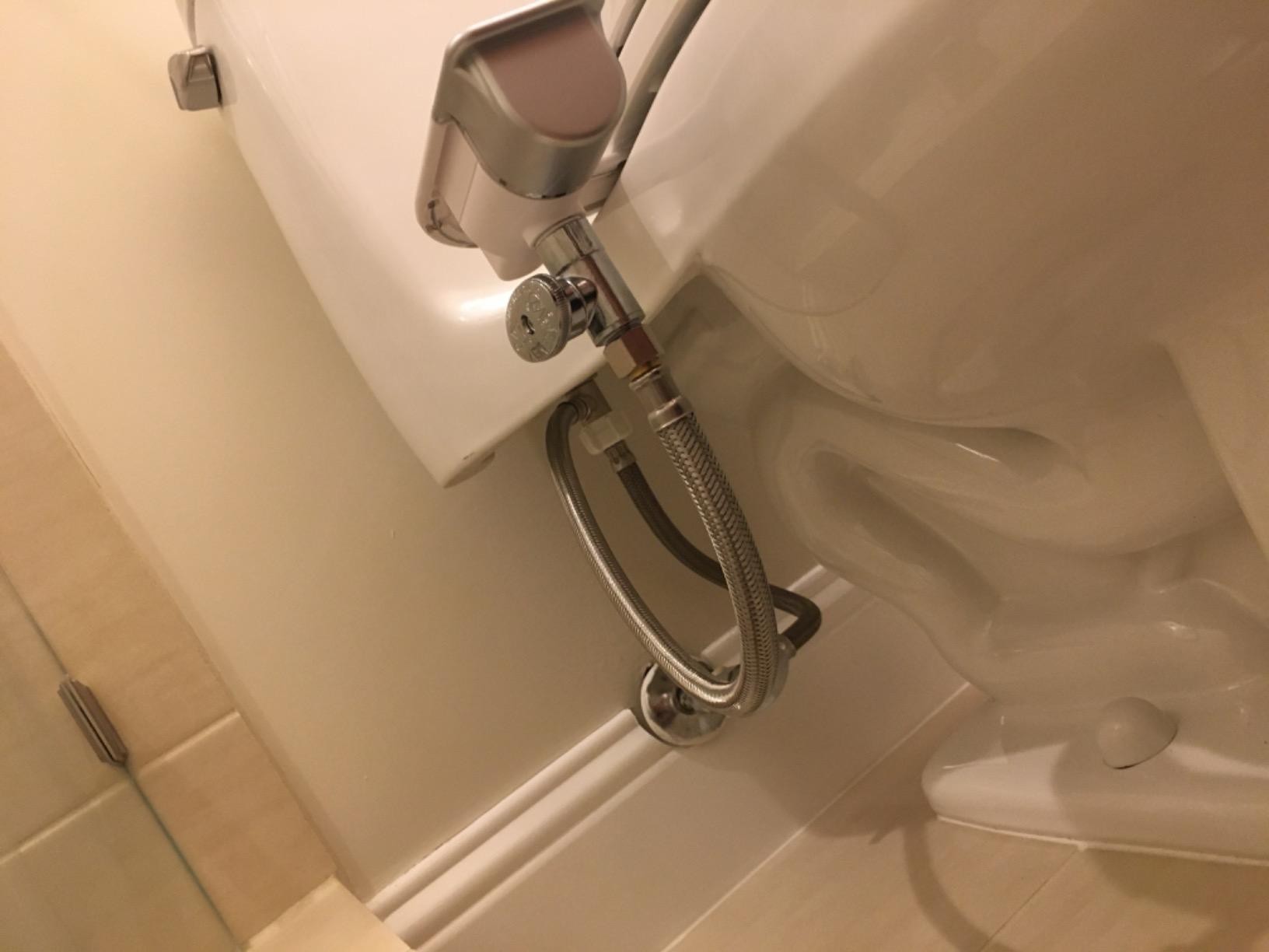 Brondell Bidet - Thinline SimpleSpa SS-150 Fresh Water Spray Non-Electric Bidet Toilet Attachment in White with Self Cleaning Nozzle and SafeCore Internal Valve customer photo 2