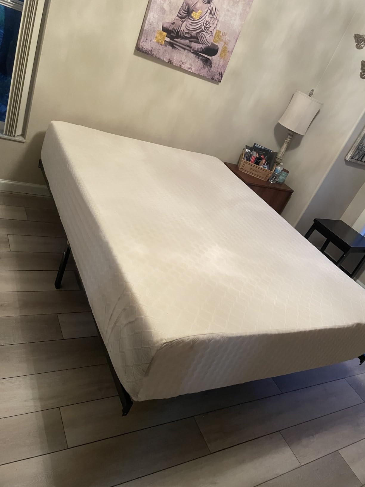 Signature Design by Ashley 12 Inch King Memory Foam Mattress in a Box customer photo 1