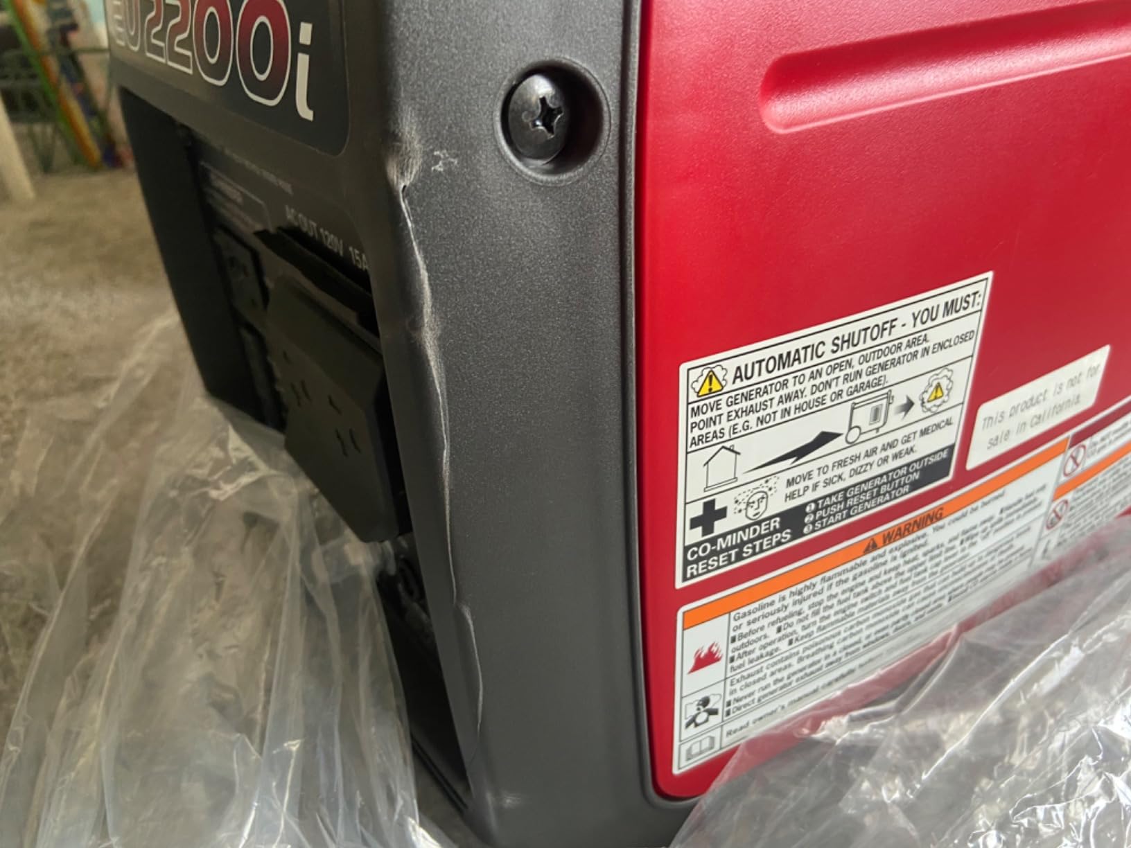 Honda EU2200i Companion 2200 Watt Inverter Generator (EU2200ITAN1) | Super Quiet 120V Gas Powered Portable Generator for Camping or RV Backup Power Supply, Up to 8.1 Hour Run Time customer photo 2