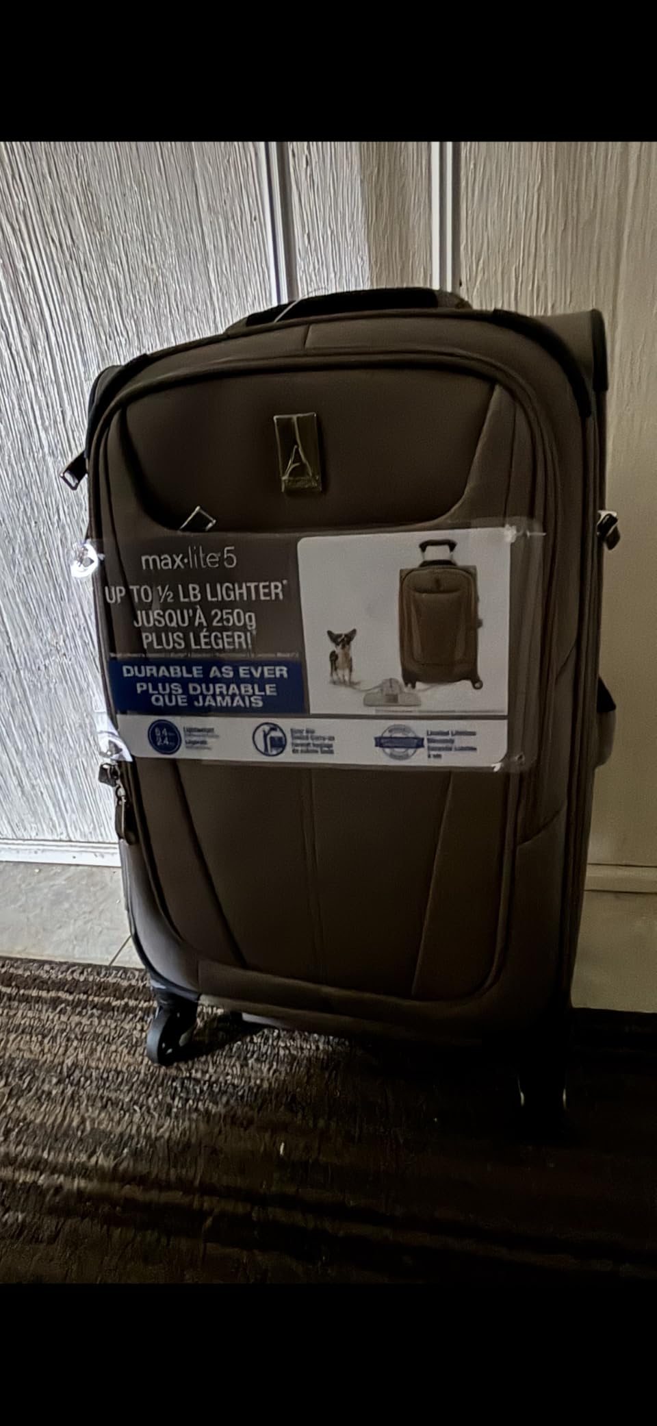 Travelpro Maxlite 5 Softside Carry-On Luggage Spinner, Green, 21-Inch customer photo 2