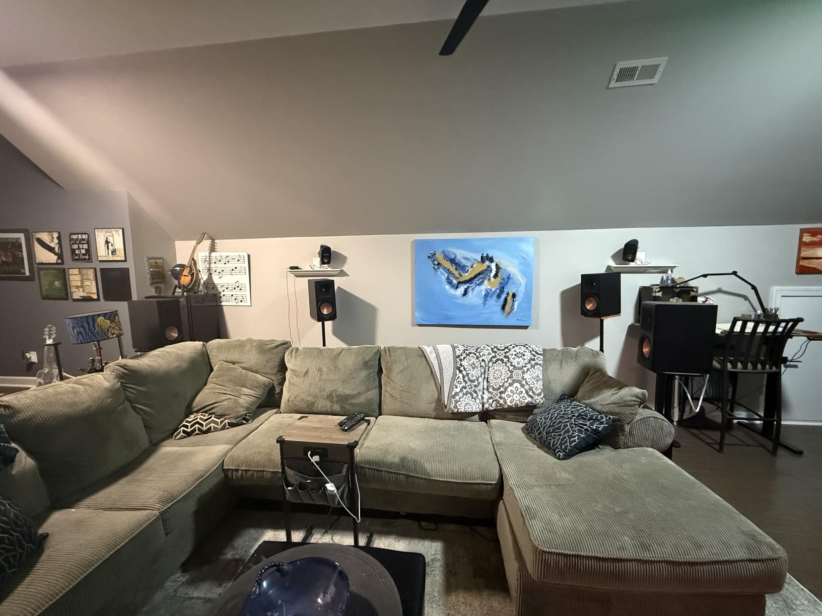 Klipsch RP-600M Reference Premiere Bookshelf Speakers - Pair (Ebony) customer photo 2