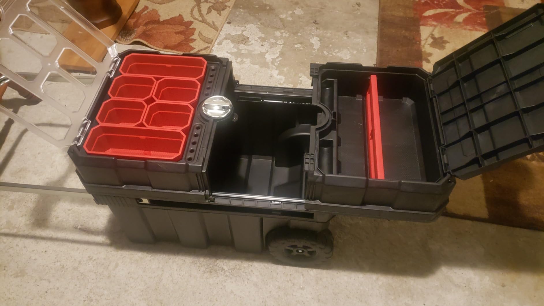 Keter Masterloader Resin Rolling Tool Box with Locking System and Removable Bins – Perfect Organization and Storage Chest for Power Drill, Tape Measure, and Screwdriver Set, Black | Black, Heavy Duty, Weatherproof, All Terrain Wheels, Durable, Easy Slide Open, Removable Organizers, Telescoping Handle customer photo 1