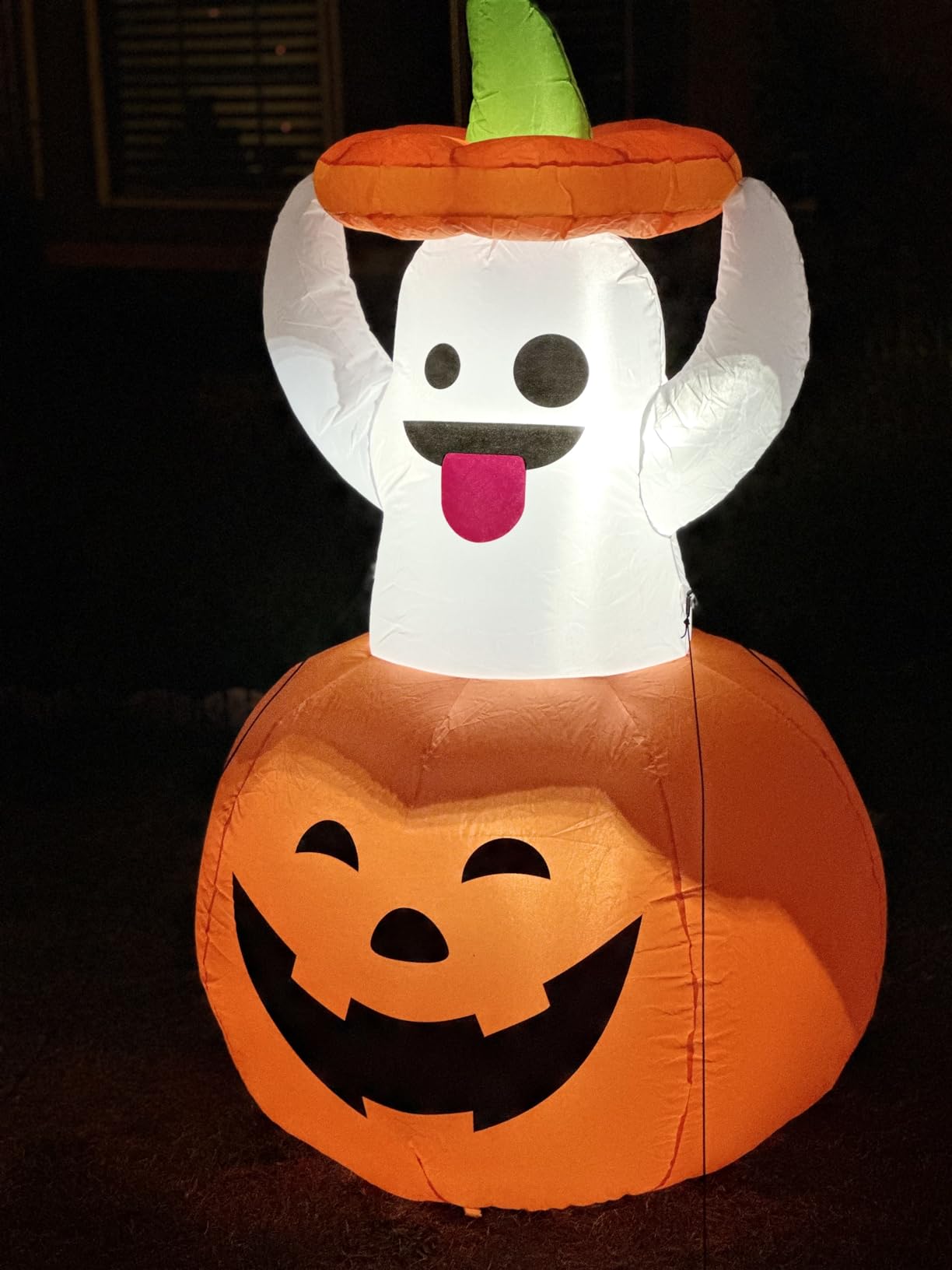 Joiedomi 5 FT Halloween Inflatable Ghost Outdoor Decorations, Blow Up Yard Decorations in Pumpkin, Blow Up Ghost Inflatable with LEDs for Cute Halloween Decor customer photo 2