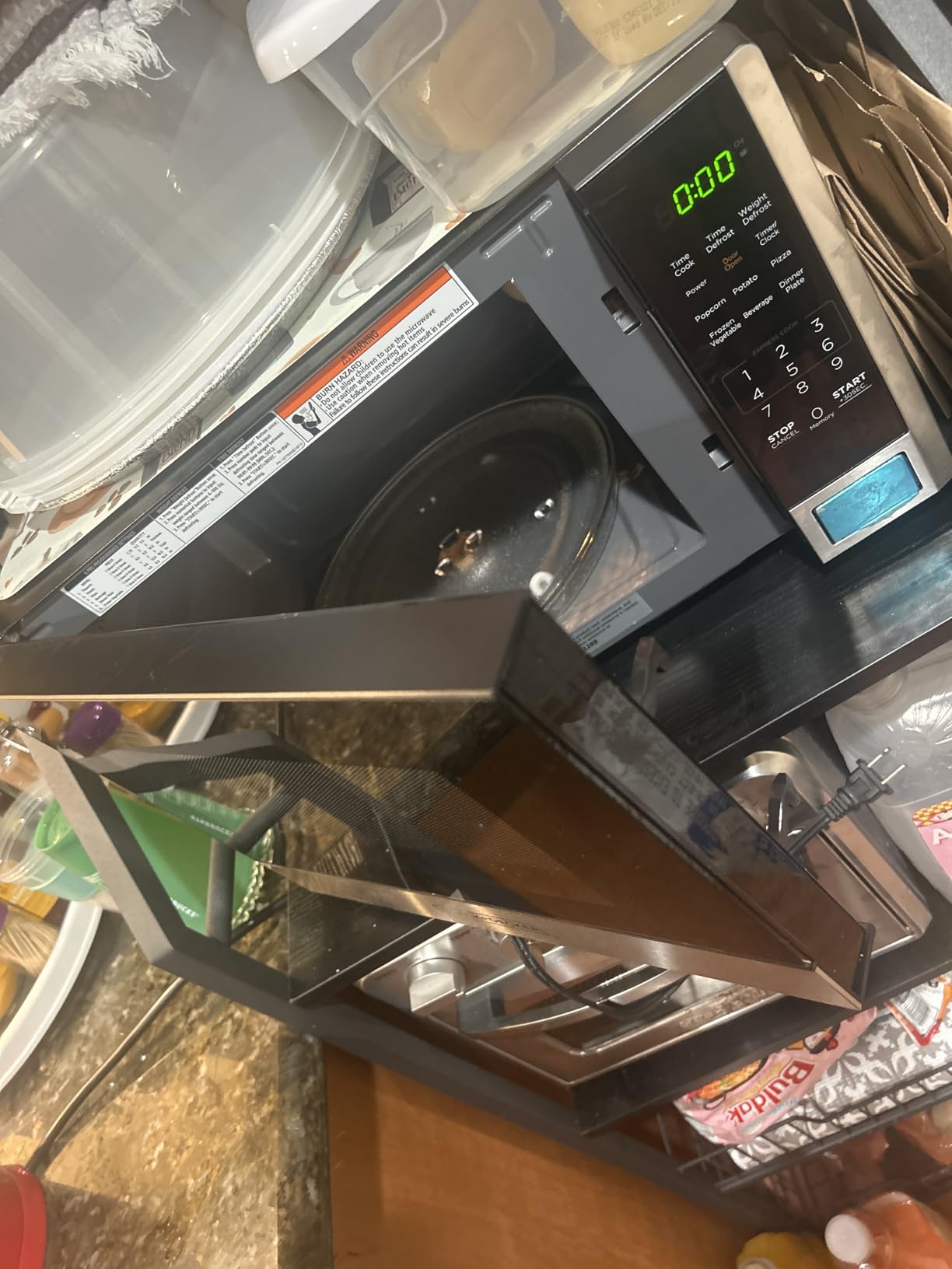 BLACK+DECKER Countertop Microwave Oven, 0.9 Cu.Ft, 900W, Stainless Steel | 10 Power Levels, Push-Button Door, Child Safety Lock, Countertop, 6 Auto Cook Presets customer photo 1