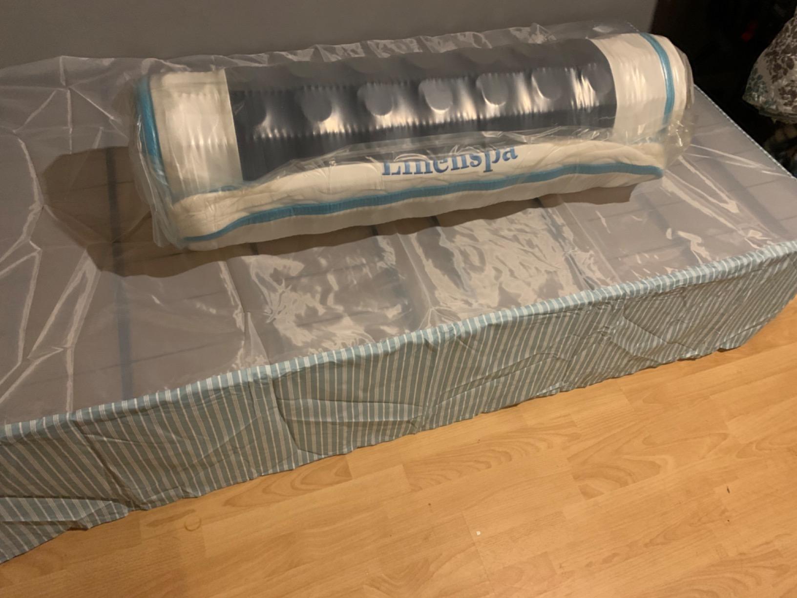 Linenspa 10 Inch Hybrid Mattress - Medium Feel - Full - Bed in a Box customer photo 1