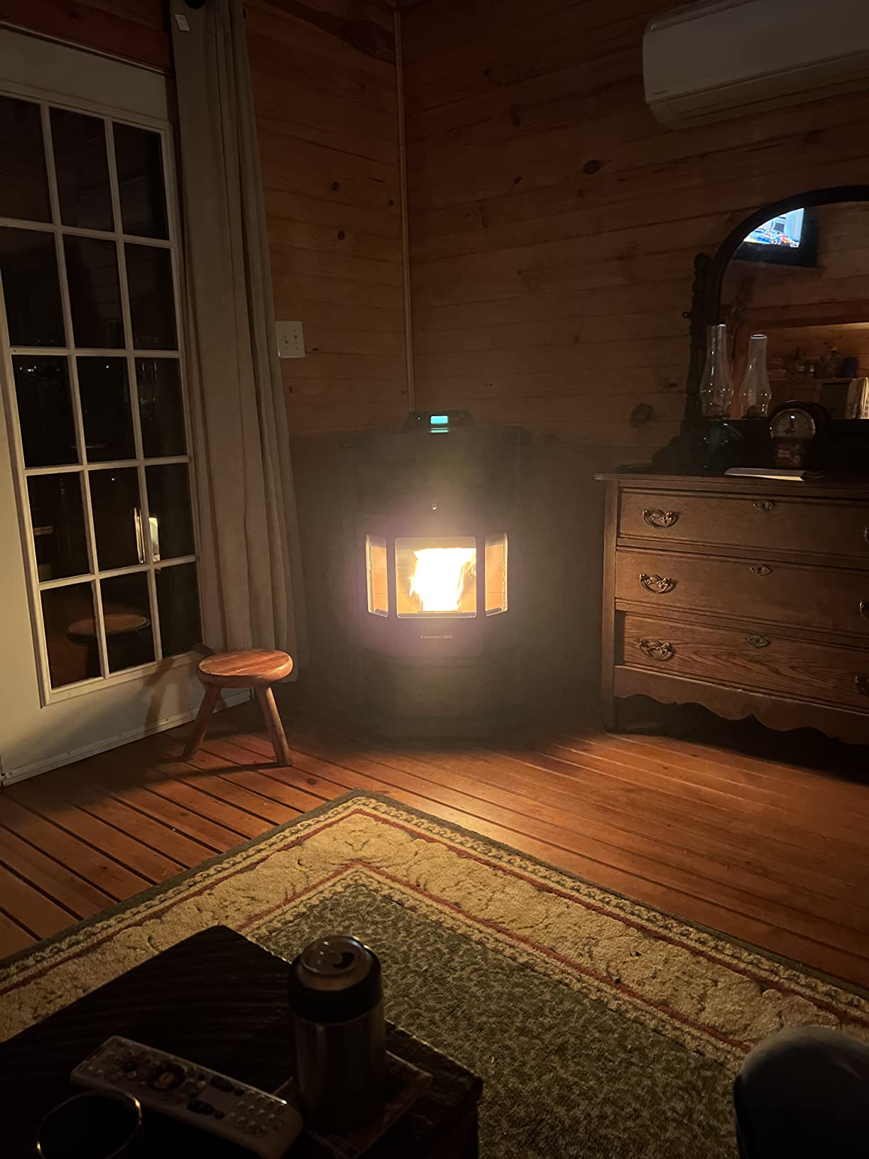 ComfortBilt HP22N Pellet Stove, 2,800 sq. ft., 80 lb. Hopper, Black customer photo 1