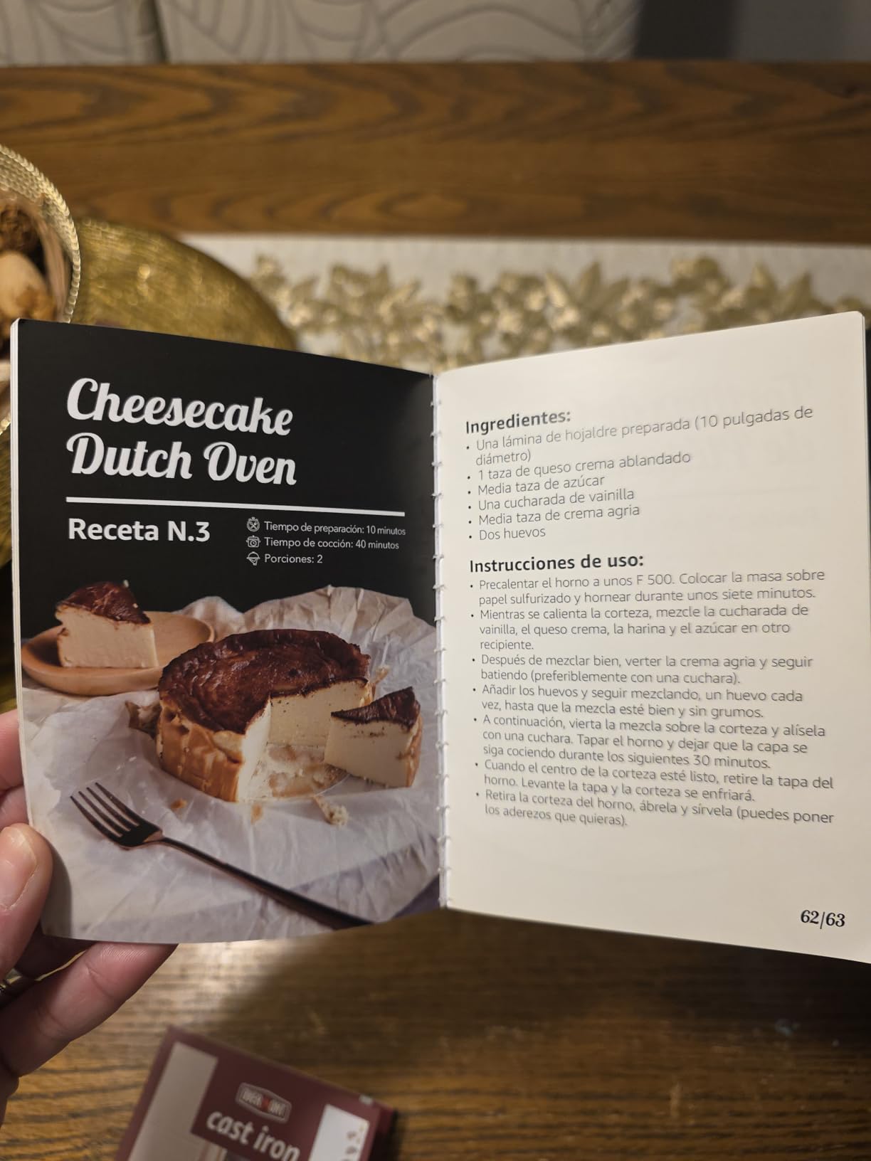 Overmont 6QT Cast Iron Dutch Oven - Pre-Seasoned Pot with Lid Lifter & Legs customer photo 2