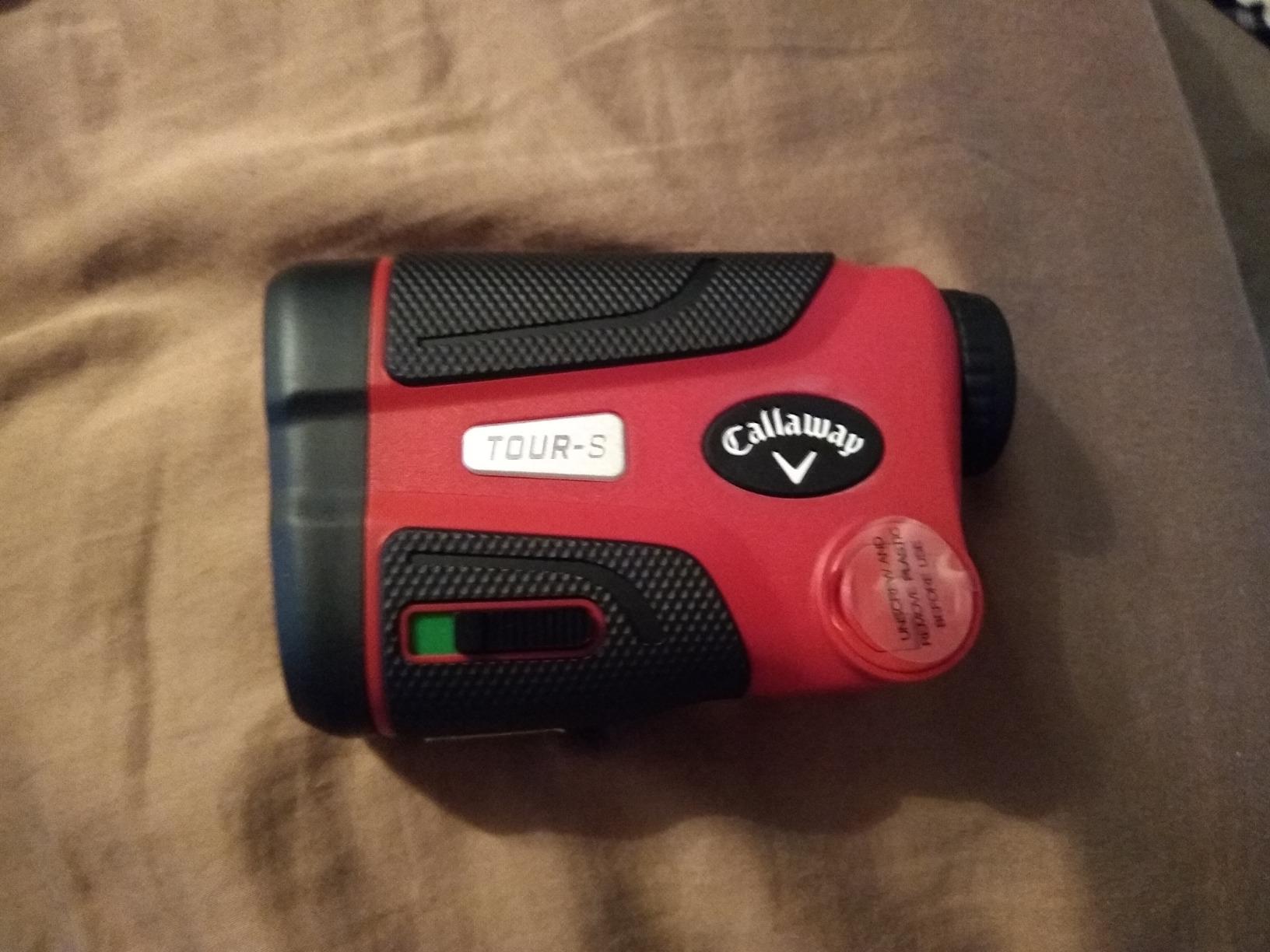 Callaway 400s Laser Golf Rangefinder With Slope Mode, 7X Magnification, 1200 Yards Range customer photo 2