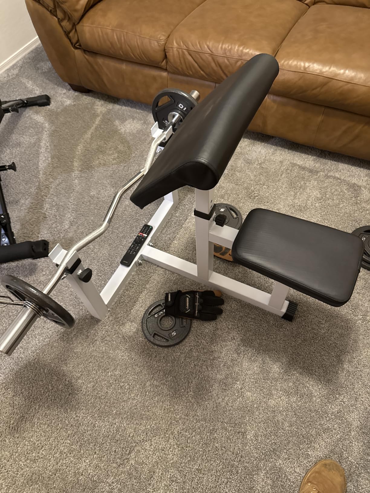 Adjustable Arm Preacher Curl Bench Bicep Strengh Bench Seated Strenghthen Training Isolated Barbell Dumbell Biceps Station for Home Gym customer photo 2