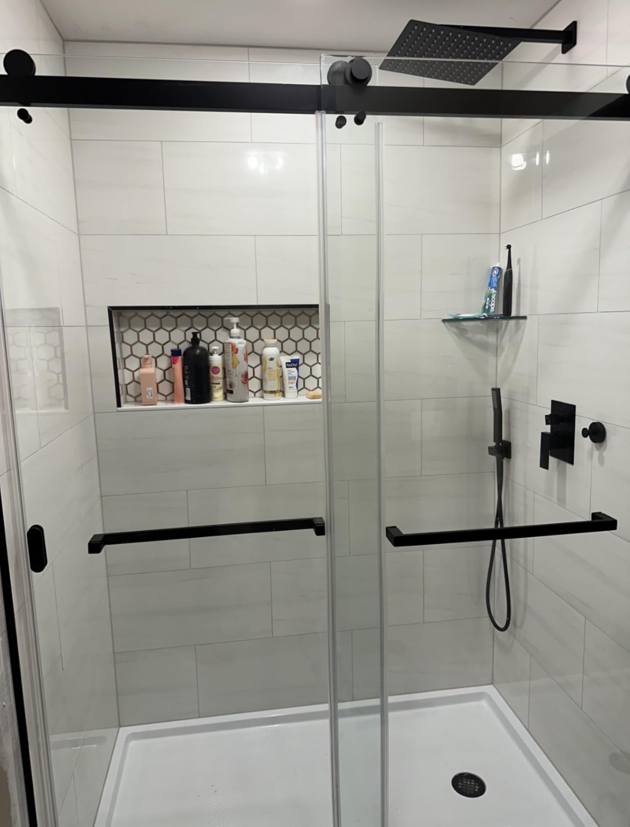 gotonovo Shower Faucet Set with Handheld Spray Matte Black,10'' Head customer photo 1