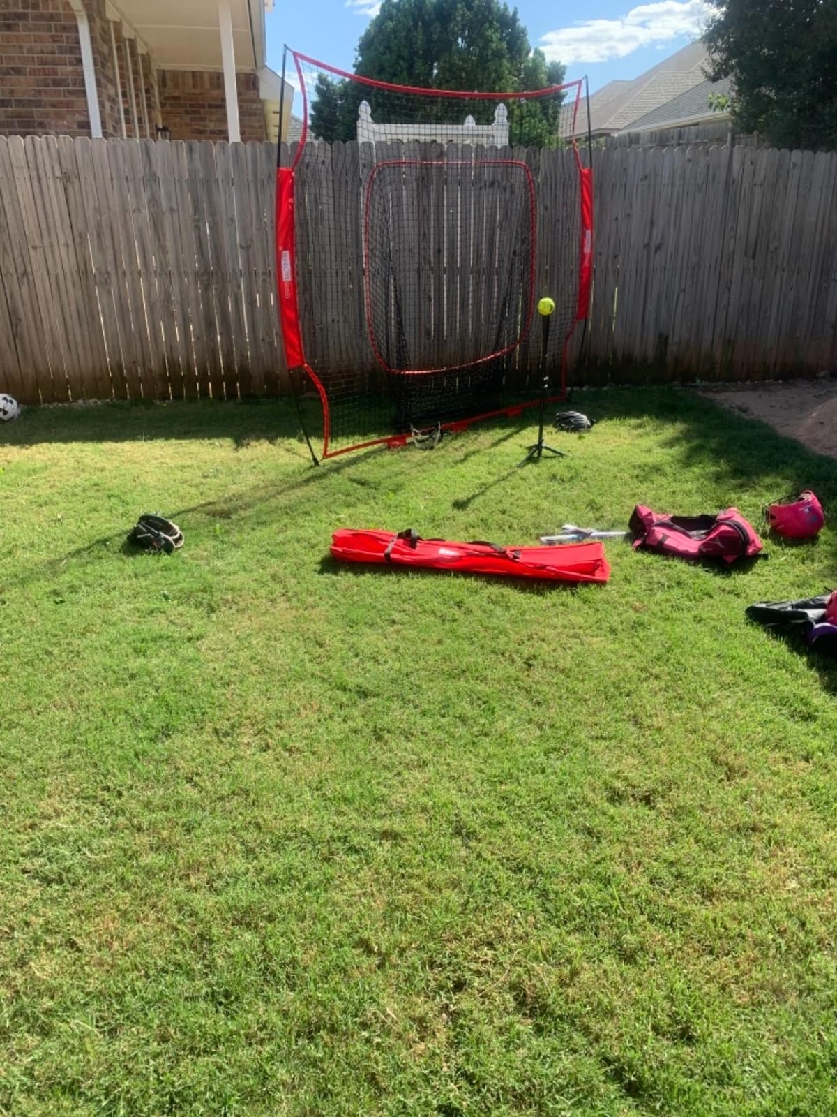VIVOHOME Baseball & Softball Training Net with Batting Tee, 7 x 7 ft. customer photo 2