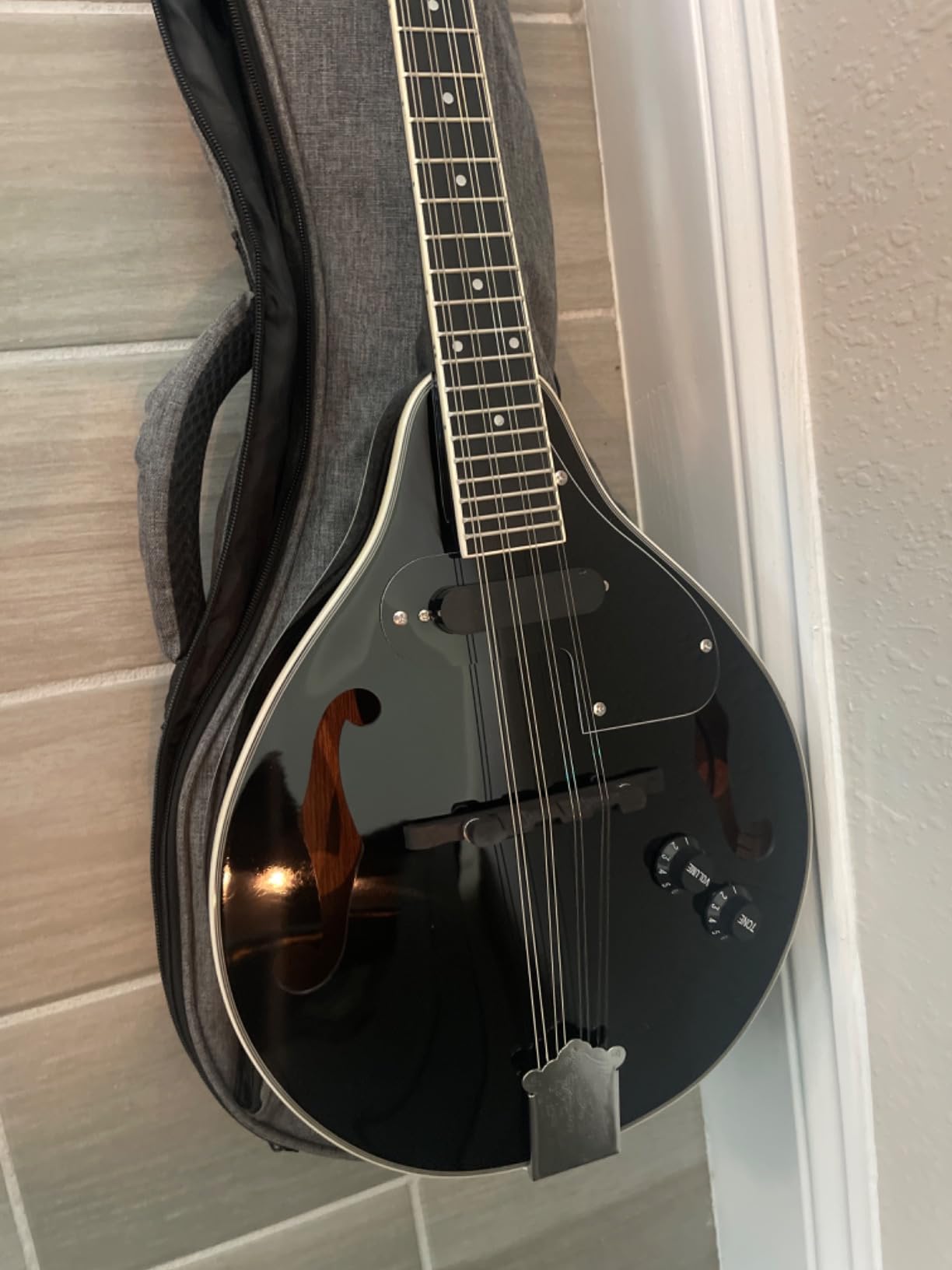 Vangoa Mandolin Musical Instrument A Style Acoustic Electric, 8 Strings Mahogany for Beginner Adults Teens, Red Burst customer photo 2