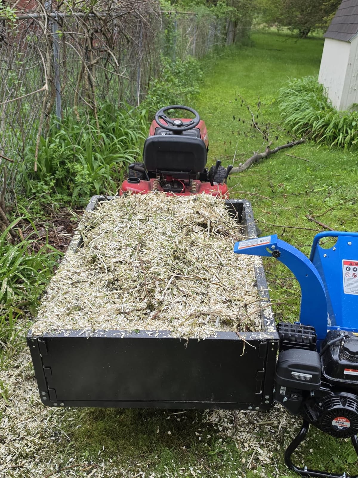 Landworks Mini Wood Chipper Shredder Mulcher Heavy Duty 7HP Compact Design 3