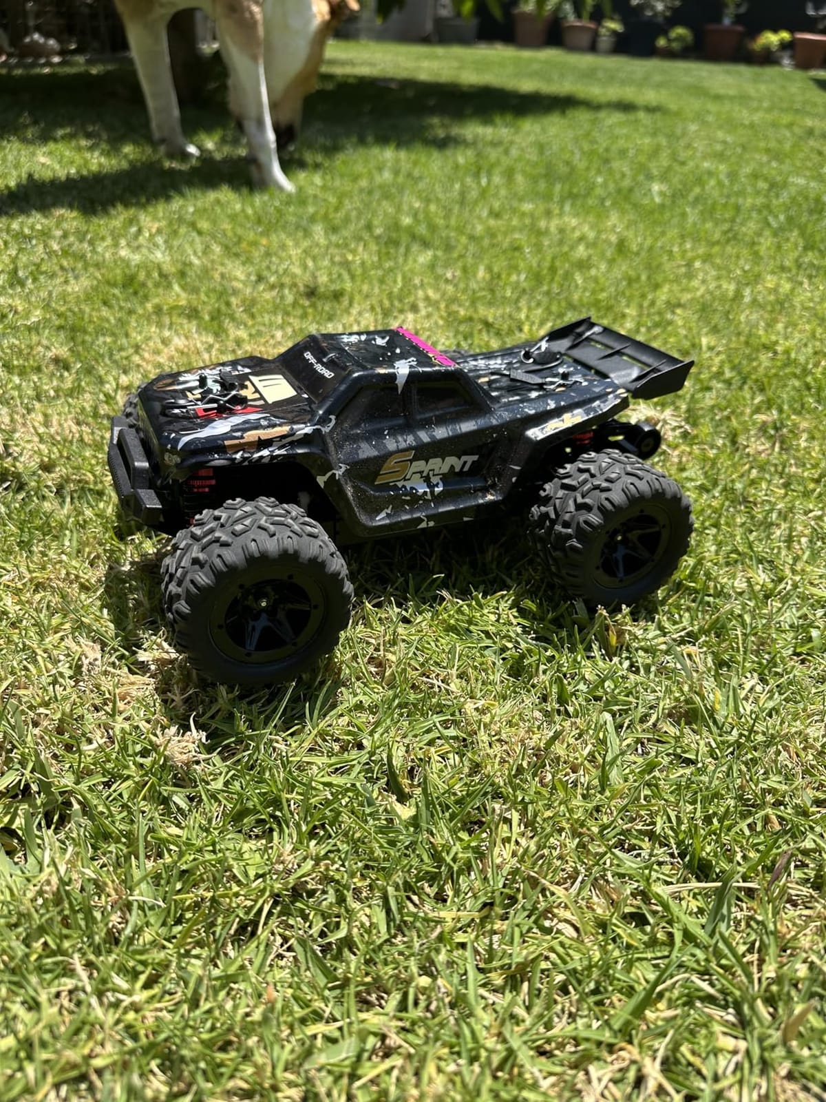 DEERC 9300E Remote Control Car High Speed RC Cars for Kids Adults 1:16 Scale 40 KM/H 4WD Off Road Monster Trucks,2.4GHz All Terrain Toy Trucks with 2 Rechargeable Battery customer photo 2
