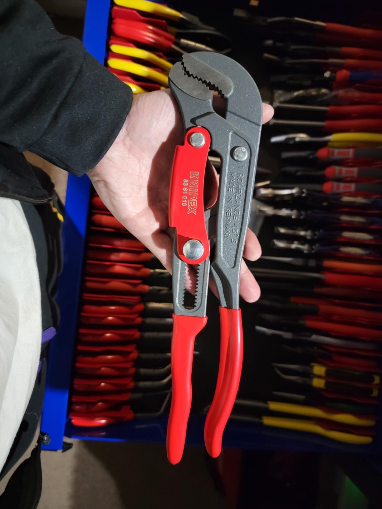 KNIPEX Tools 83 61 010, Rapid Adjust Swedish Pipe Wrench, 12 customer photo 1