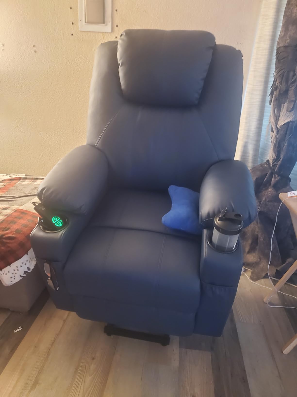 MCombo Large Power Lift Recliner Chair with Massage and Heat for Tall Elderly People, 3 Positions, Cup Holders, and USB Ports, Faux Leather 7516 (Large, Dark Brown) customer photo 1