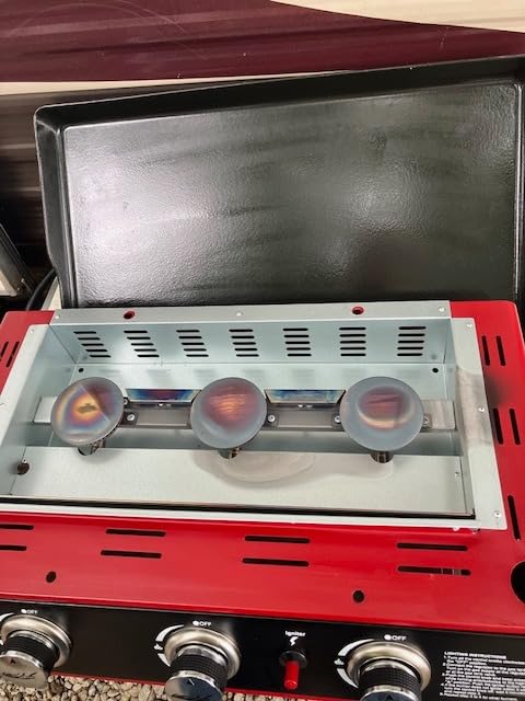 Royal Gourmet PD1301R 3-Burner Tabletop Propane Gas Griddle with Cover, 24 Inch, Red customer photo 1