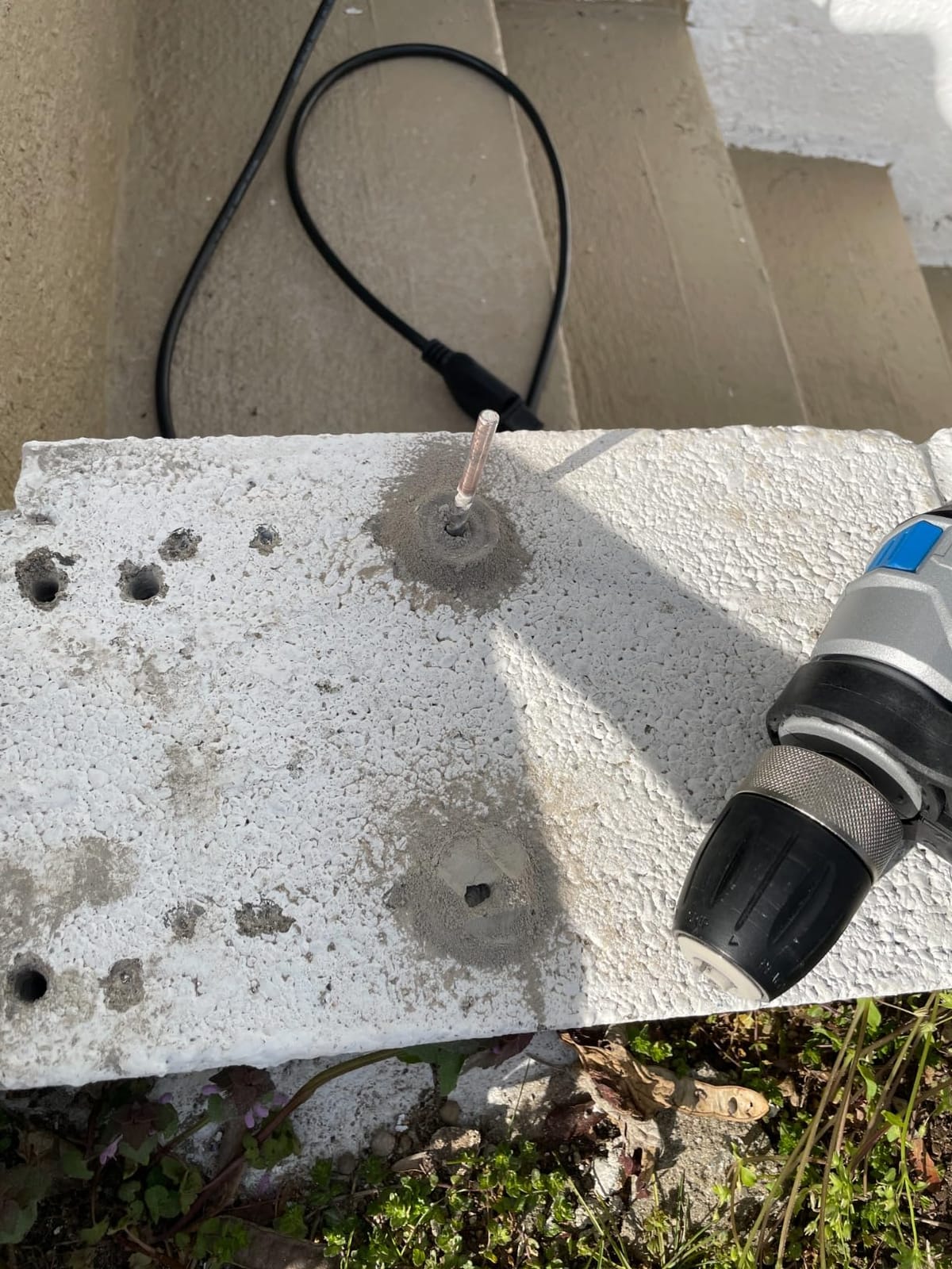 Hammerhead 7.5-Amp 1/2 Inch Variable Speed Hammer Drill with 6pcs Bit - HAHD075 customer photo 1