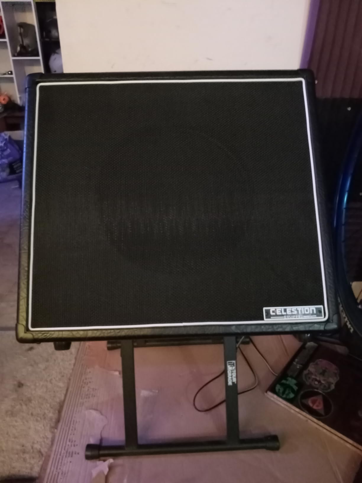 Monoprice 1x12 Guitar Speaker Cabinet With Celestion Vintage 30, Designed to Match to our 30-Watt Stage Right Head - Stage Right Series customer photo 2