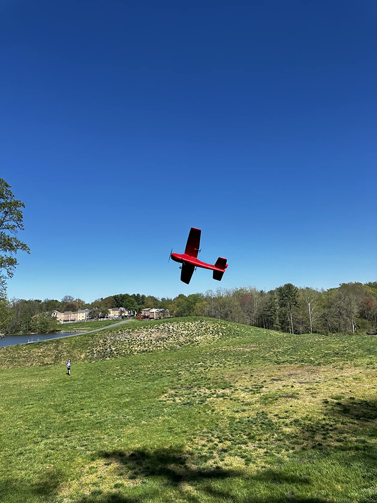 2 CH RC Airplane, RC Plane Ready to Fly, 2.4GHz Remote Control Airplane, Easy to Fly RC Glider for Kids & Beginners (Red) customer photo 1