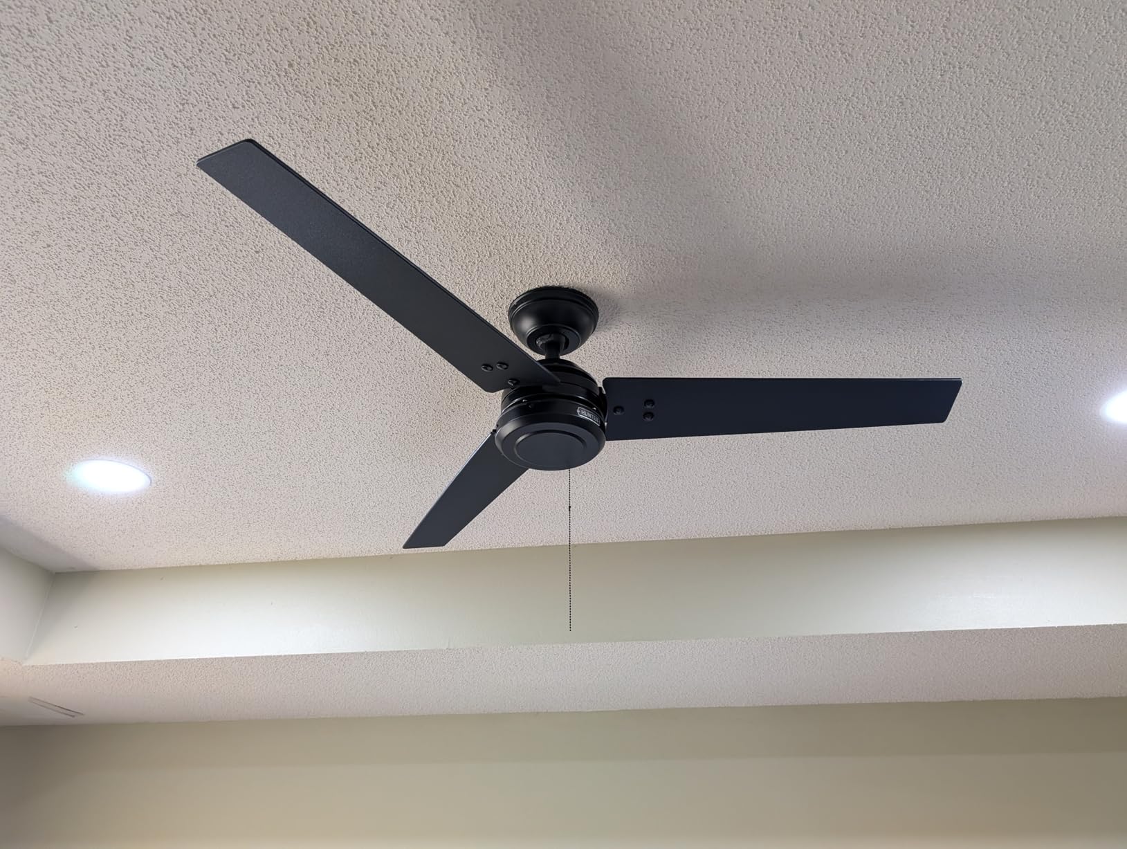 Hunter Cassius, Outdoor or Indoor, Ceiling Fan, 44 inch, Matte Black customer photo 1
