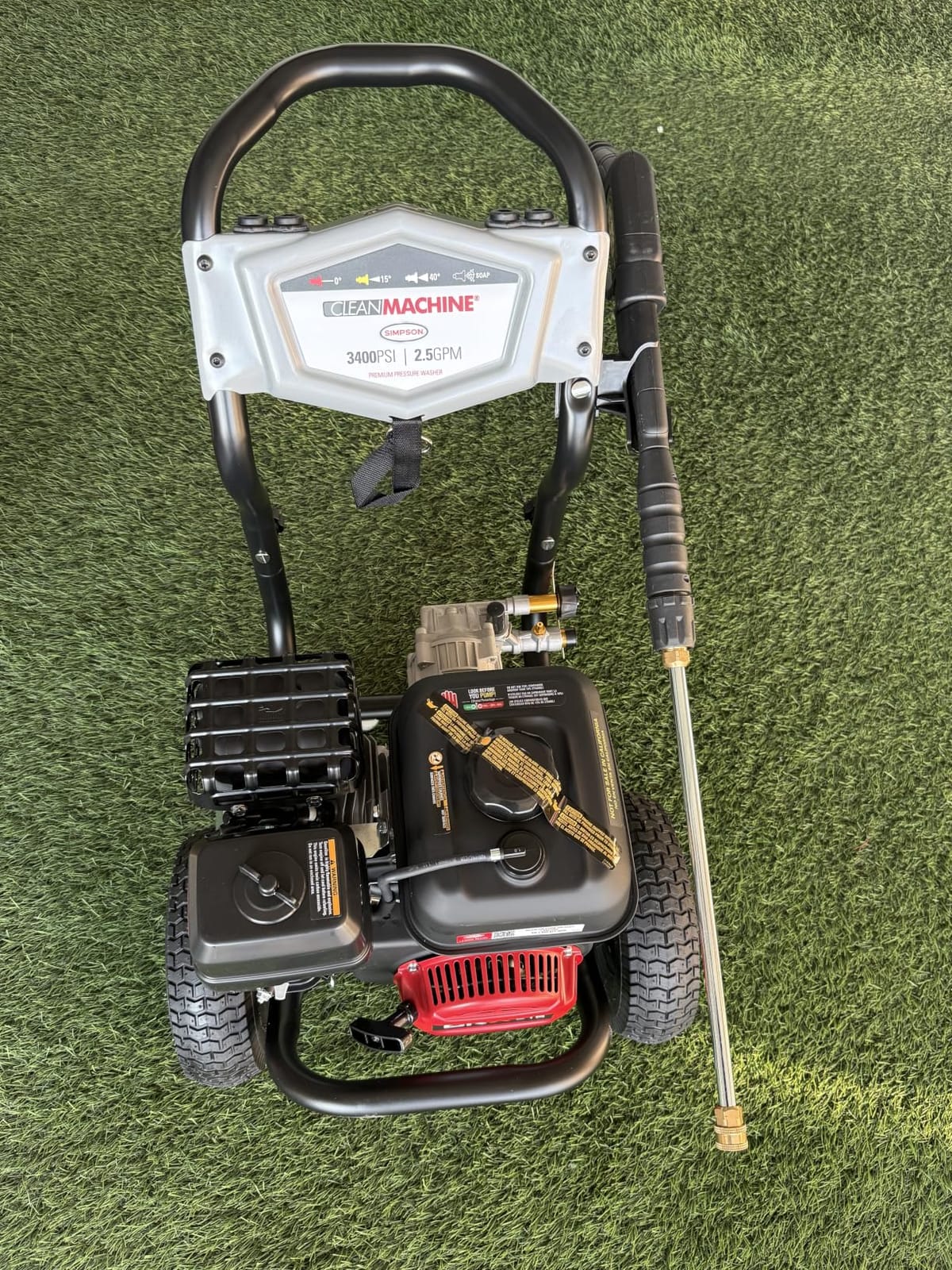 Simpson Clean Machine 3400 PSI Gas Pressure Washer, 2.5 GPM, CRX engine | Gas Power Washer For Homeowners. AAA Axial Cam Pump, 25' Hose, 5 Nozzles, Low-profile Frame. 49-State Compliant. CM61083 customer photo 1