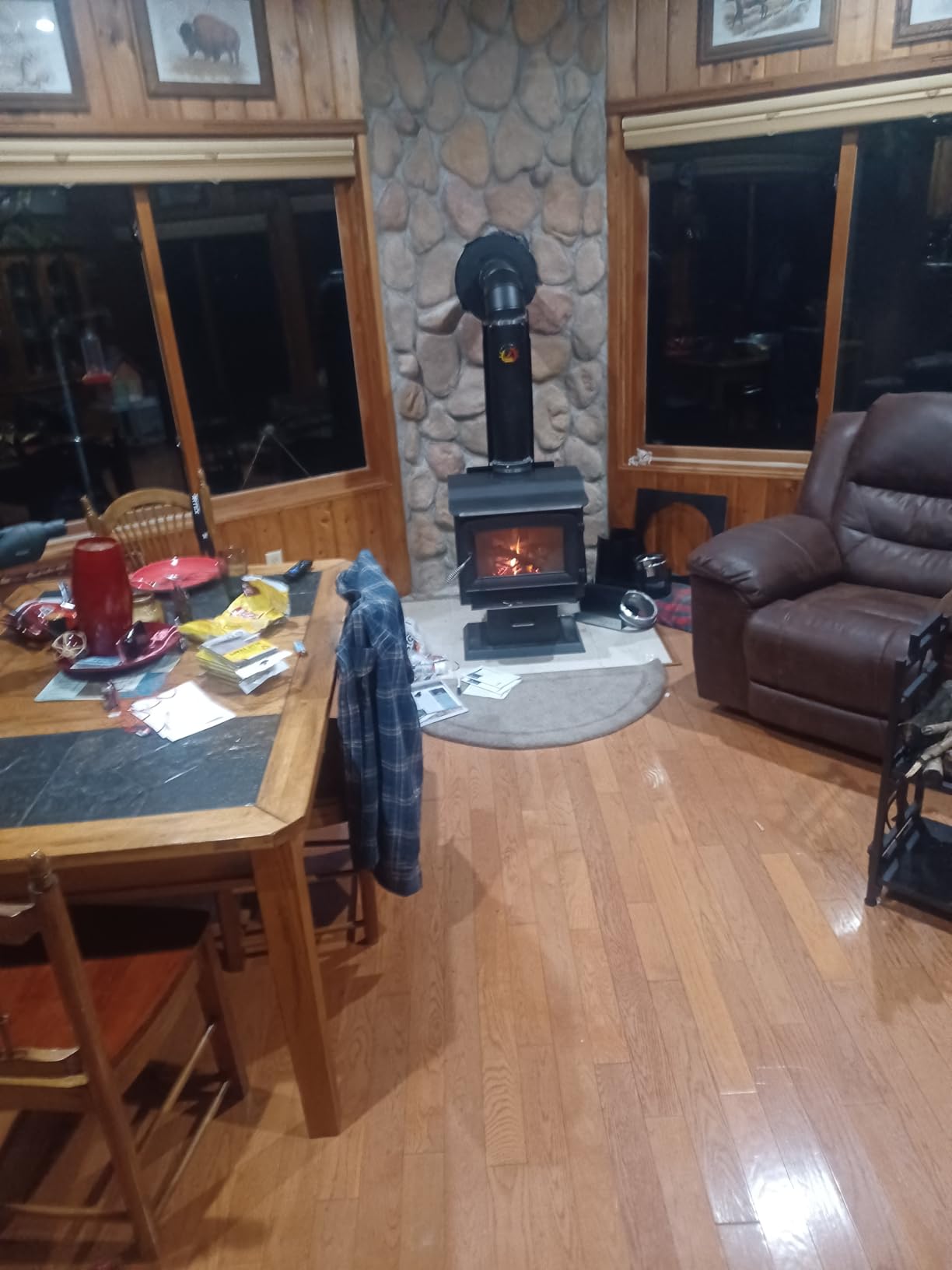 Ashley Hearth AW1120E-P 1,200 sqft Wood Stove with Legs and Pedestal customer photo 2