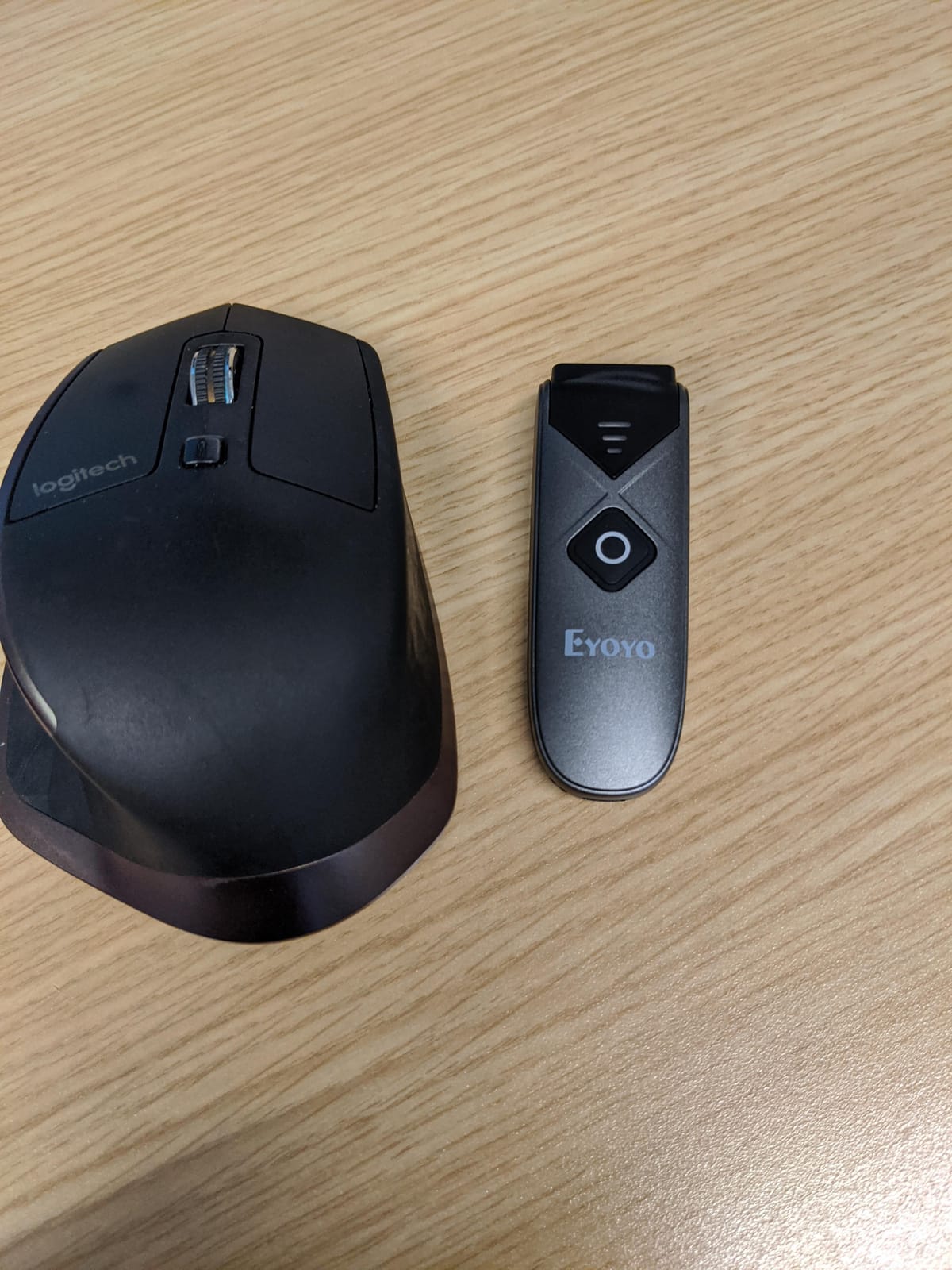 Eyoyo Portable Mini Bluetooth 2D&1D Barcode Scanner Wireless customer photo 2