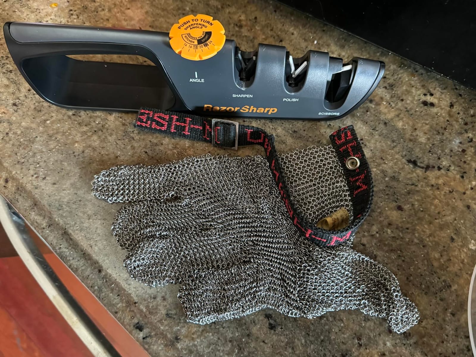 RazorSharp Knife & Scissor Sharpener | Adjustable 14-24 Degree Angle Guide | Diamond-Coated Ceramic Whetstones, Works for Kitchen Knives & Professional Chefs, Sturdy Grip & Non-Slip Rubber for Safety customer photo 2