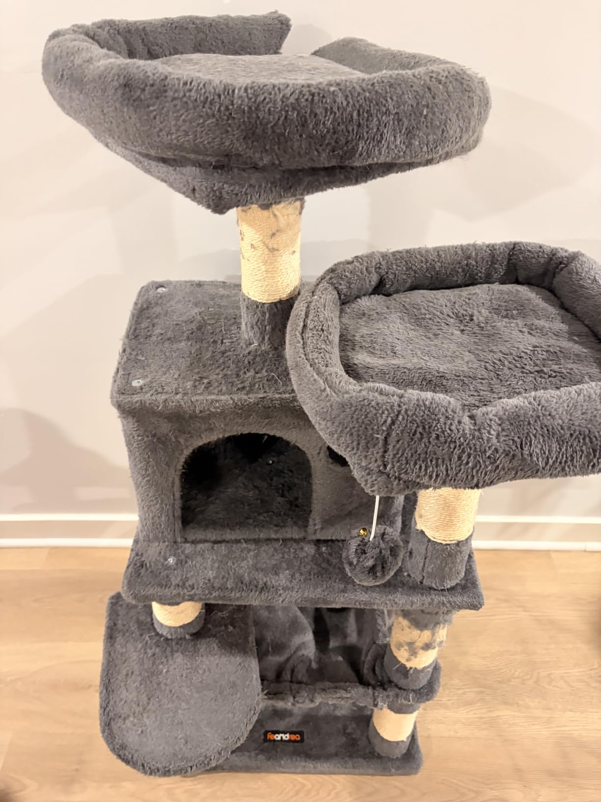 Feandrea Cat Tree, 81.1-Inch Large Cat Tower, Multi-Level Condo, Smoky Gray customer photo 1