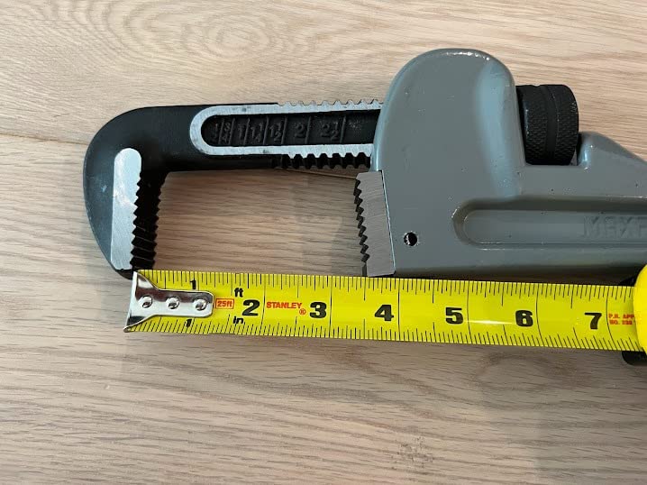 MAXPOWER 36-inch Pipe Wrench, 4.7” Jaw Opening, Aluminum Plumbing Wrench | Heavy Duty Straight Pipe Wrench customer photo 1