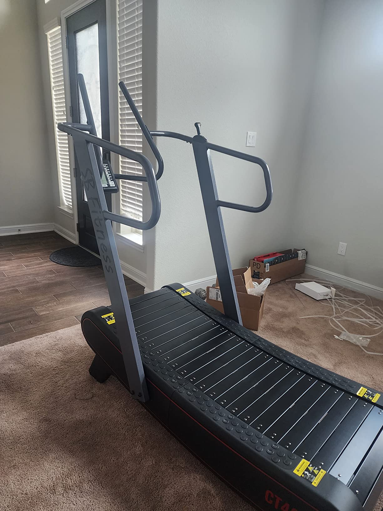 SB Fitness Equipment CT400 Self Generated Curved Commercial Exercise Workout Treadmill with 3 Resistance Levels and Front Digital Display customer photo 1