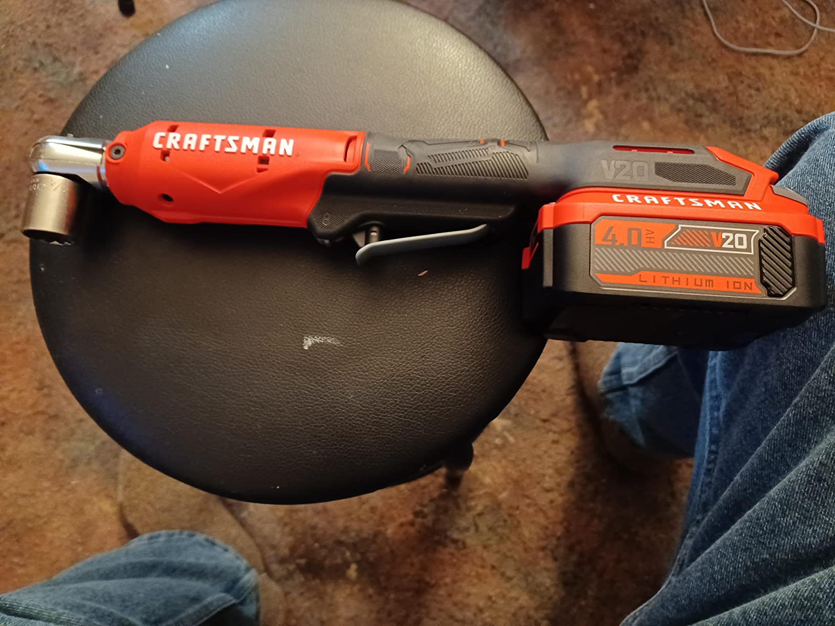 CRAFTSMAN V20 Cordless Ratchet Wrench, 3/8 inch Drive, 300 RPM, up to 35 ft-lbs of Torque, Bare Tool Only (CMCF930B) customer photo 1